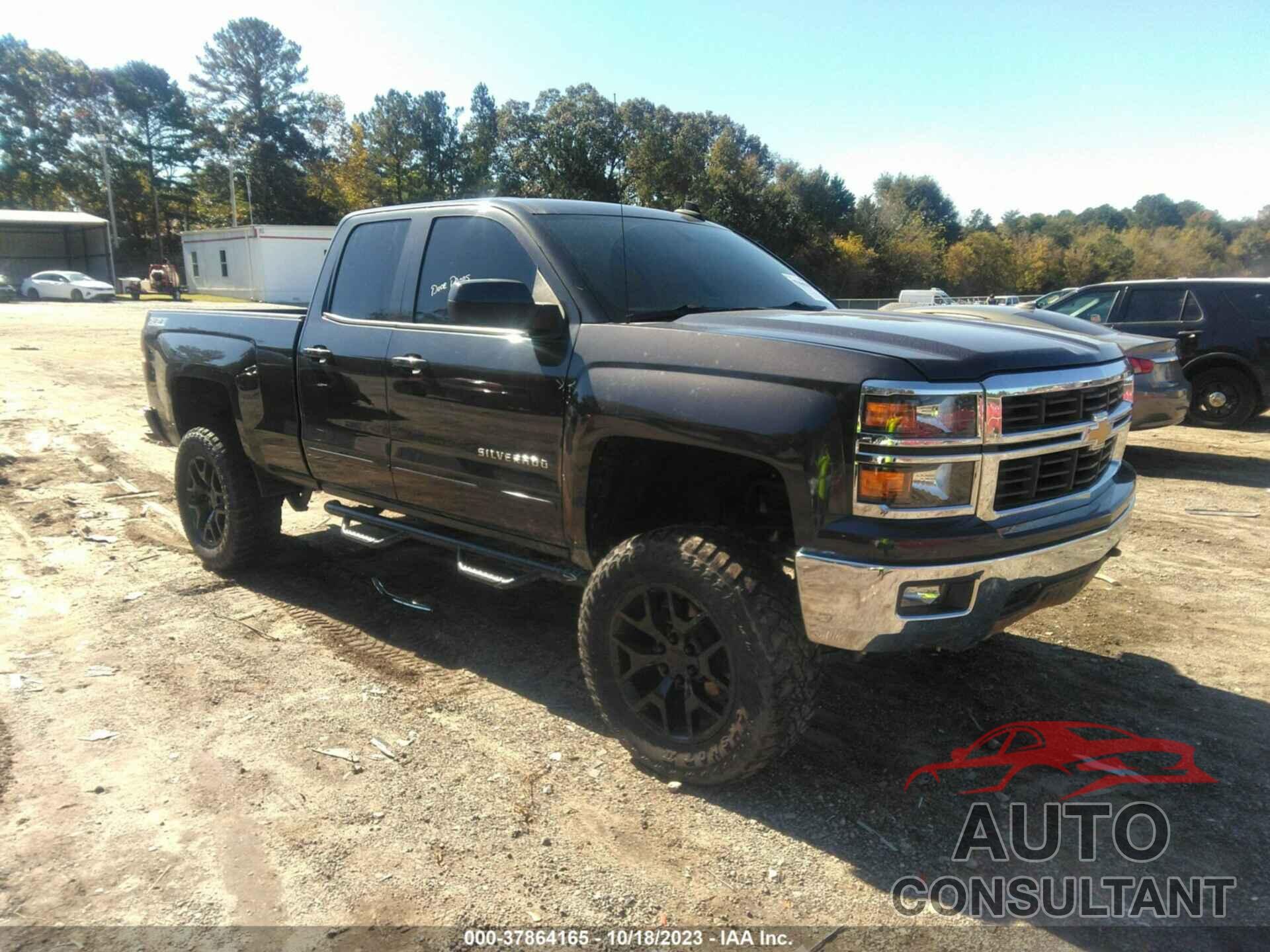 CHEVROLET SILVERADO 1500 2015 - 1GCVKREC2FZ395522