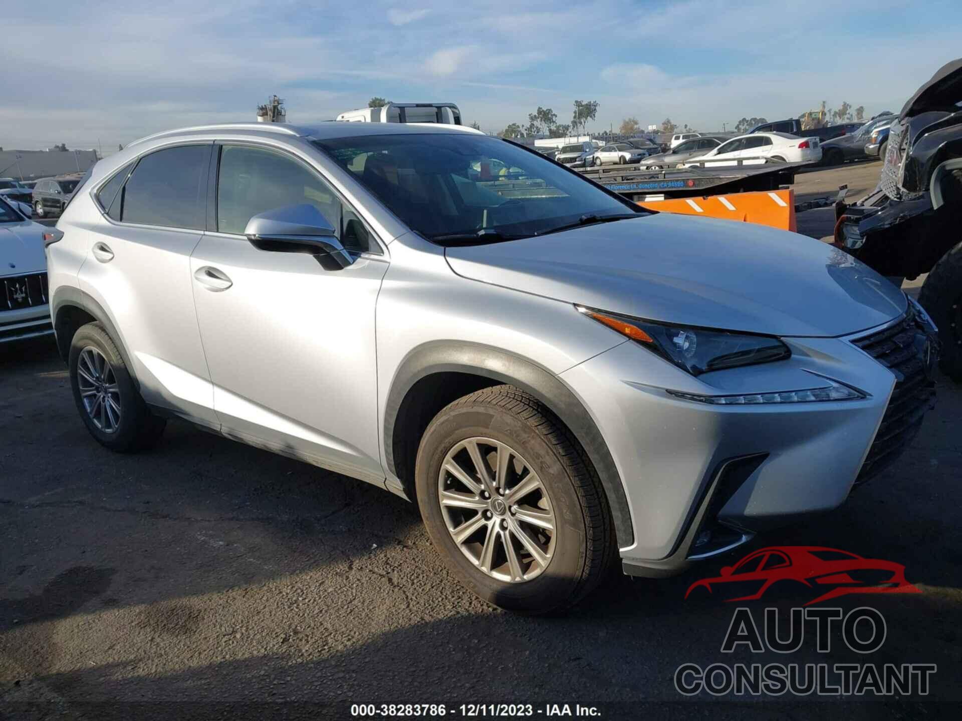 LEXUS NX 300 2018 - JTJYARBZ0J2107603