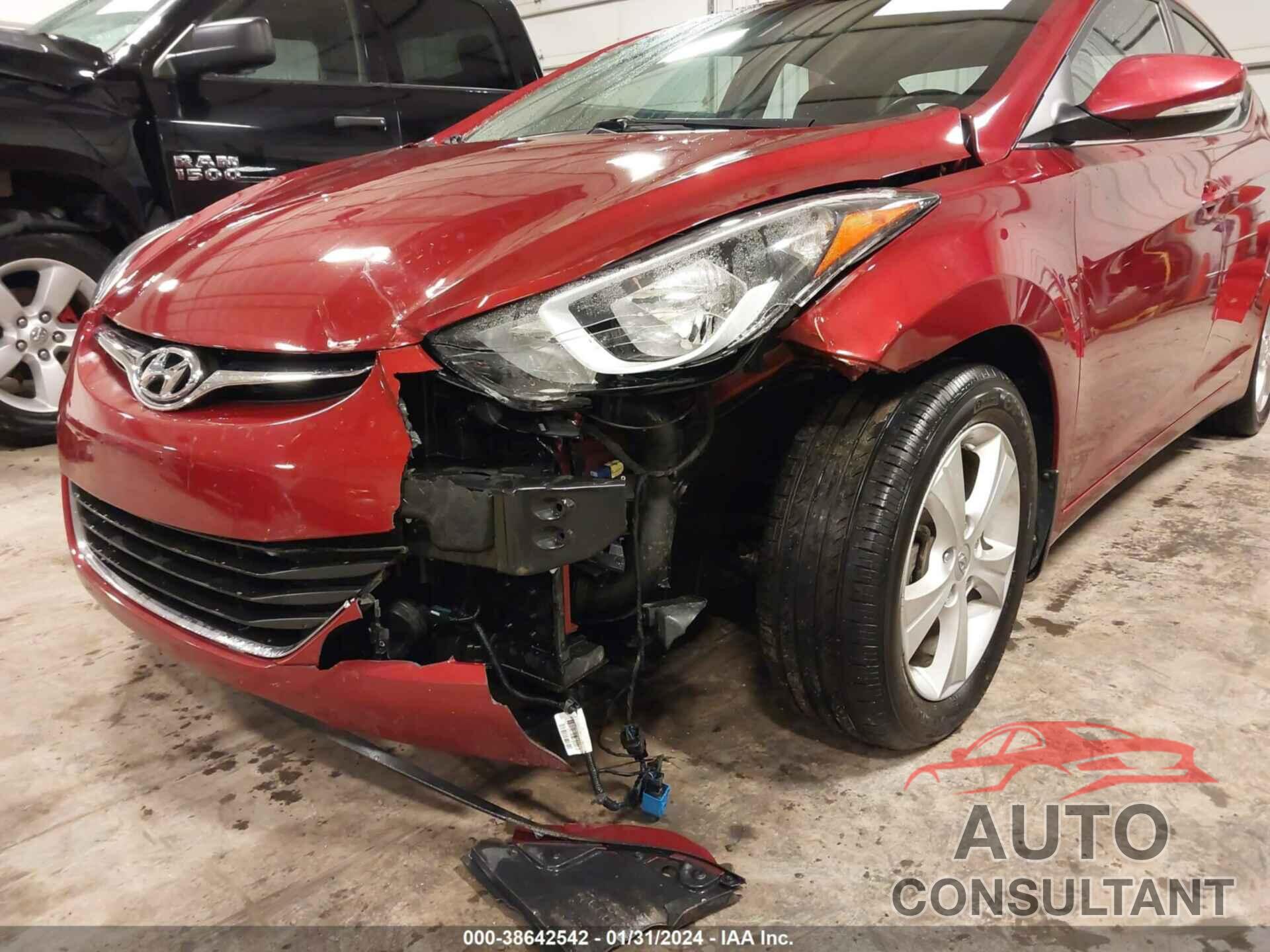 HYUNDAI ELANTRA 2016 - 5NPDH4AE7GH719173