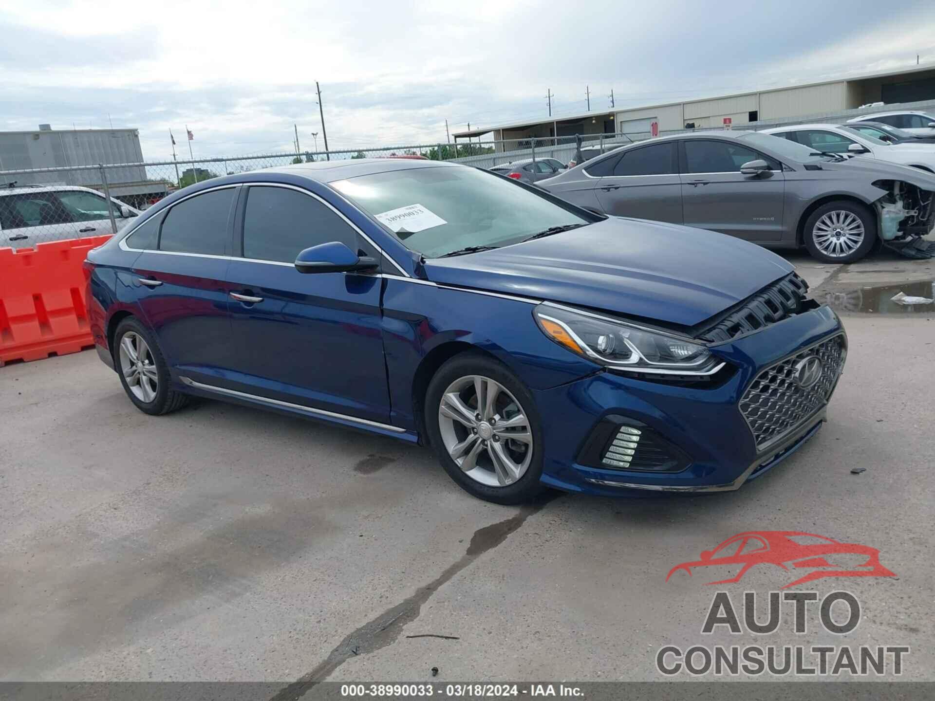 HYUNDAI SONATA 2018 - 5NPE34AF9JH600690