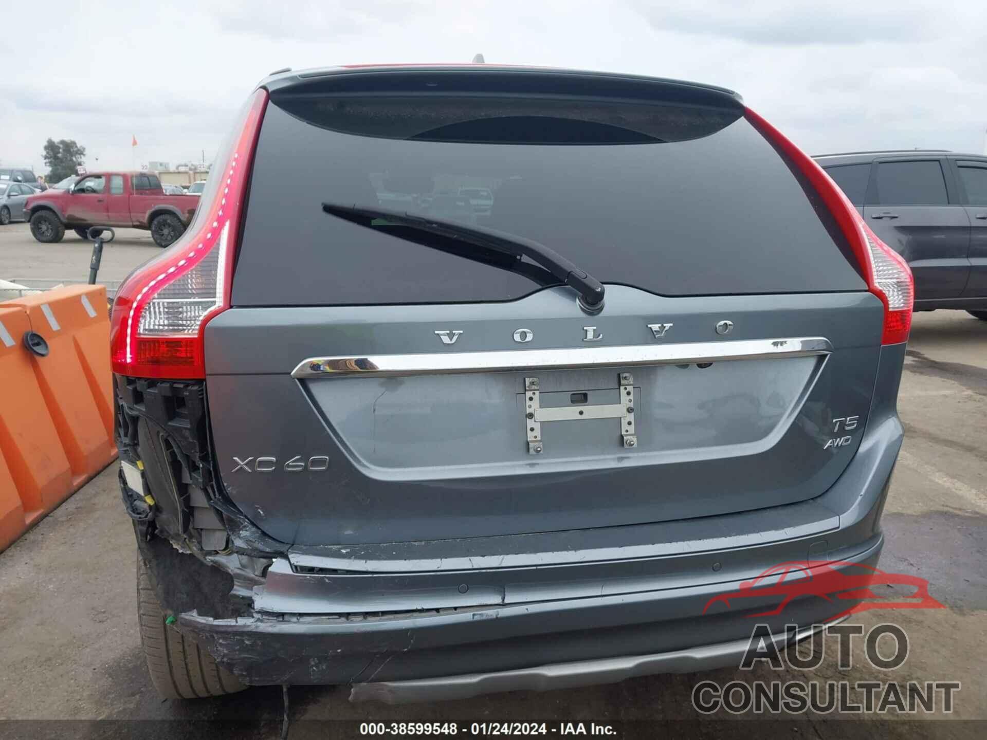 VOLVO XC60 2016 - YV4612RK0G2849516