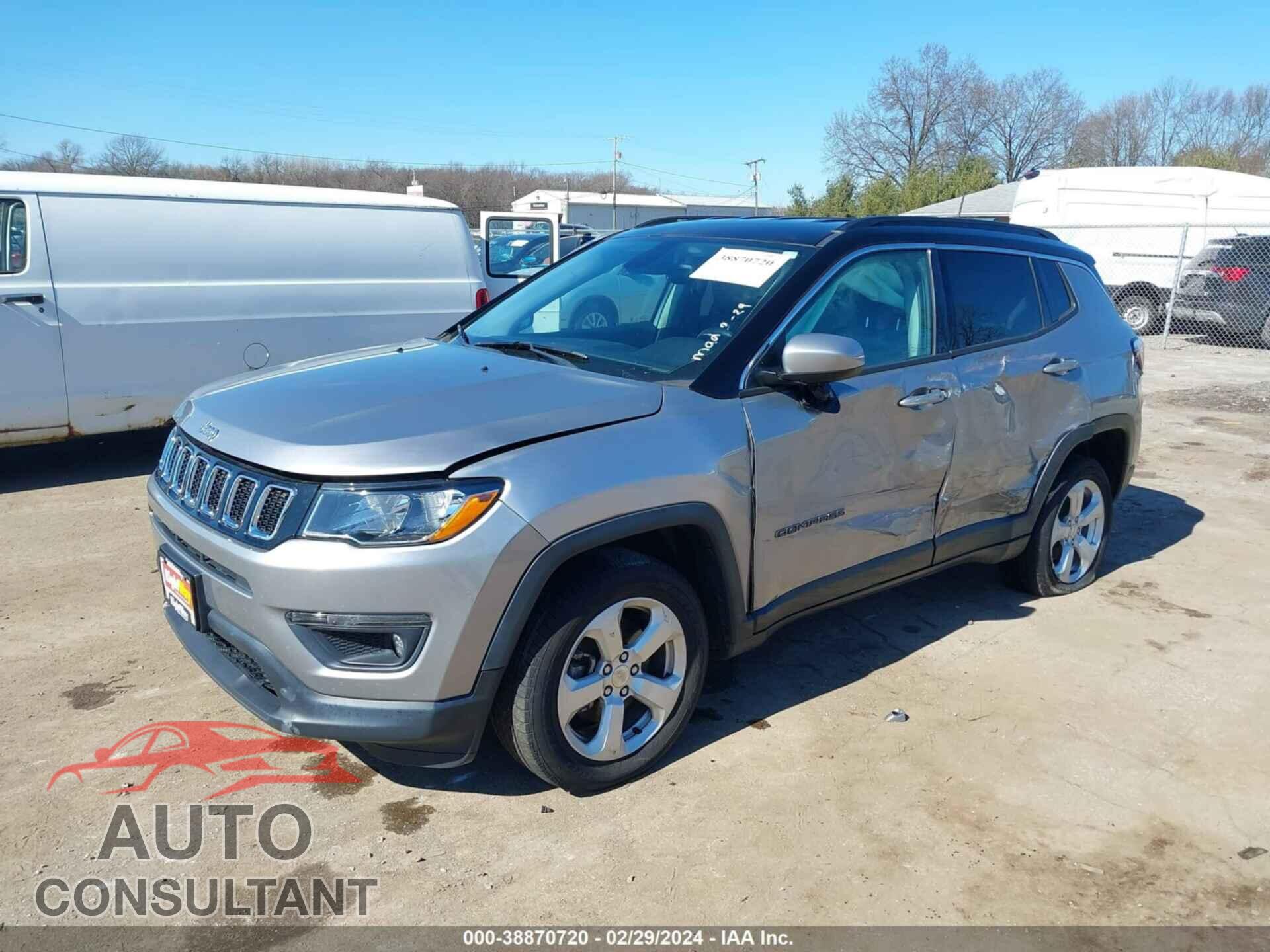 JEEP COMPASS 2018 - 3C4NJDBB2JT103465