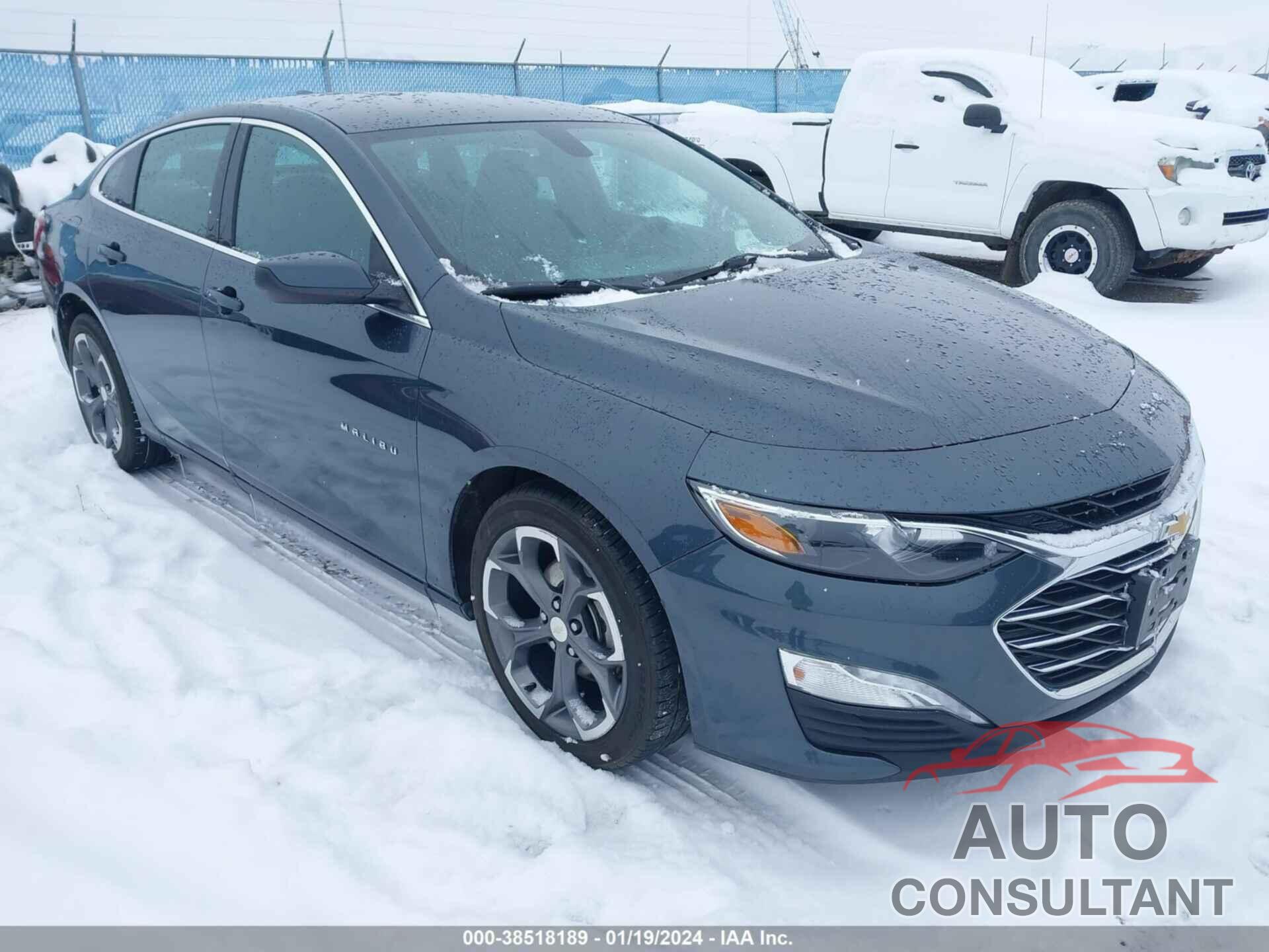 CHEVROLET MALIBU 2021 - 1G1ZD5ST6MF046315