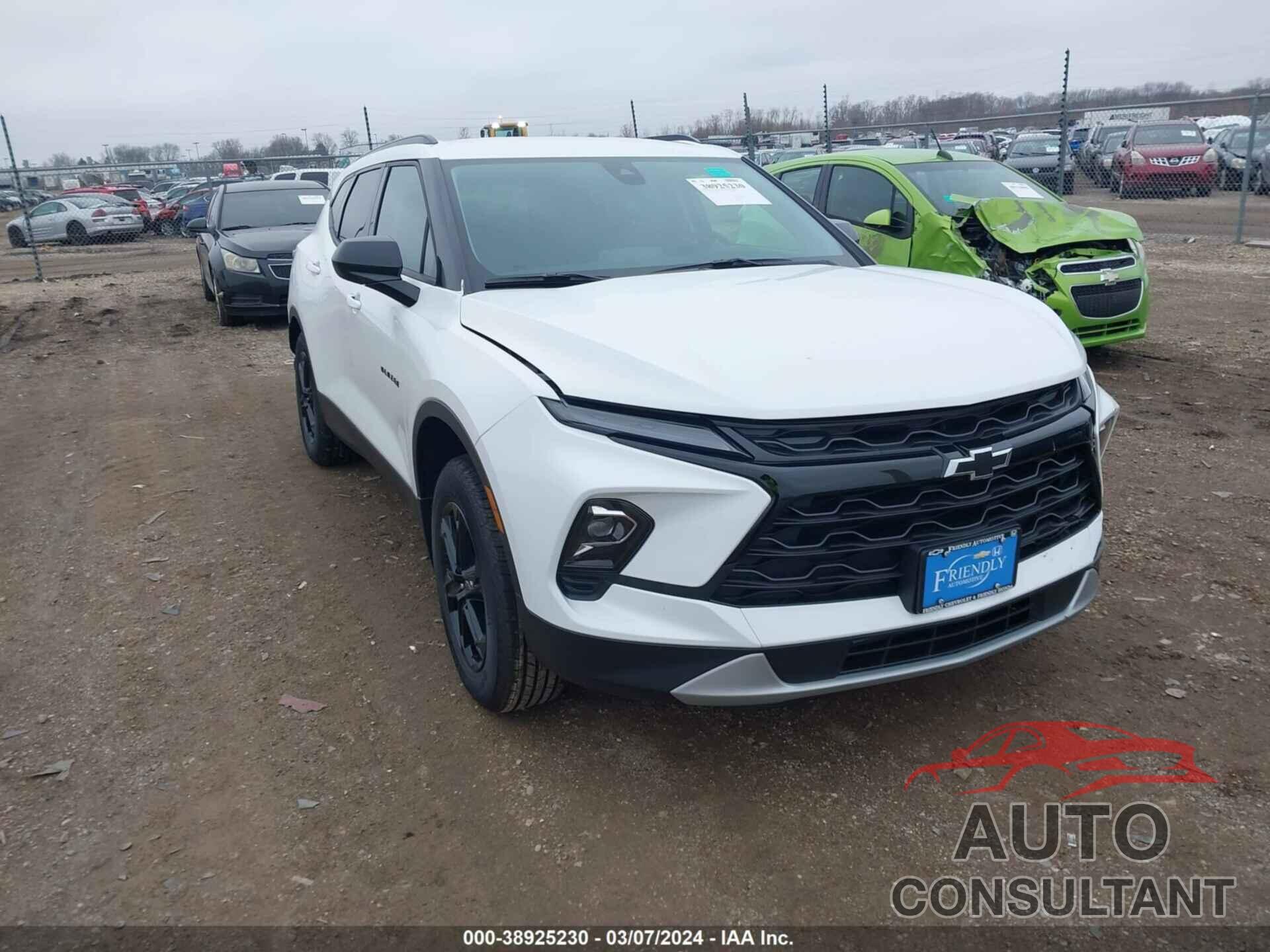 CHEVROLET BLAZER 2024 - 3GNKBHR46RS168679