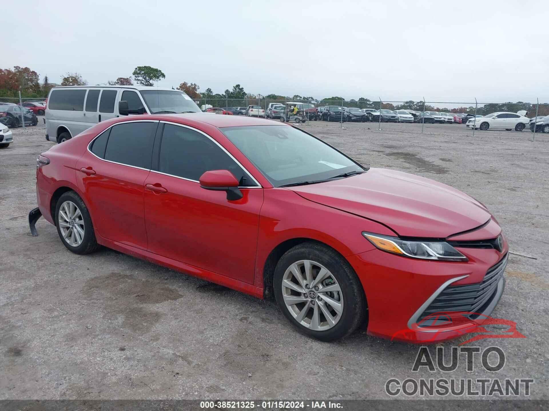 TOYOTA CAMRY 2024 - 4T1C11AK0RU202631
