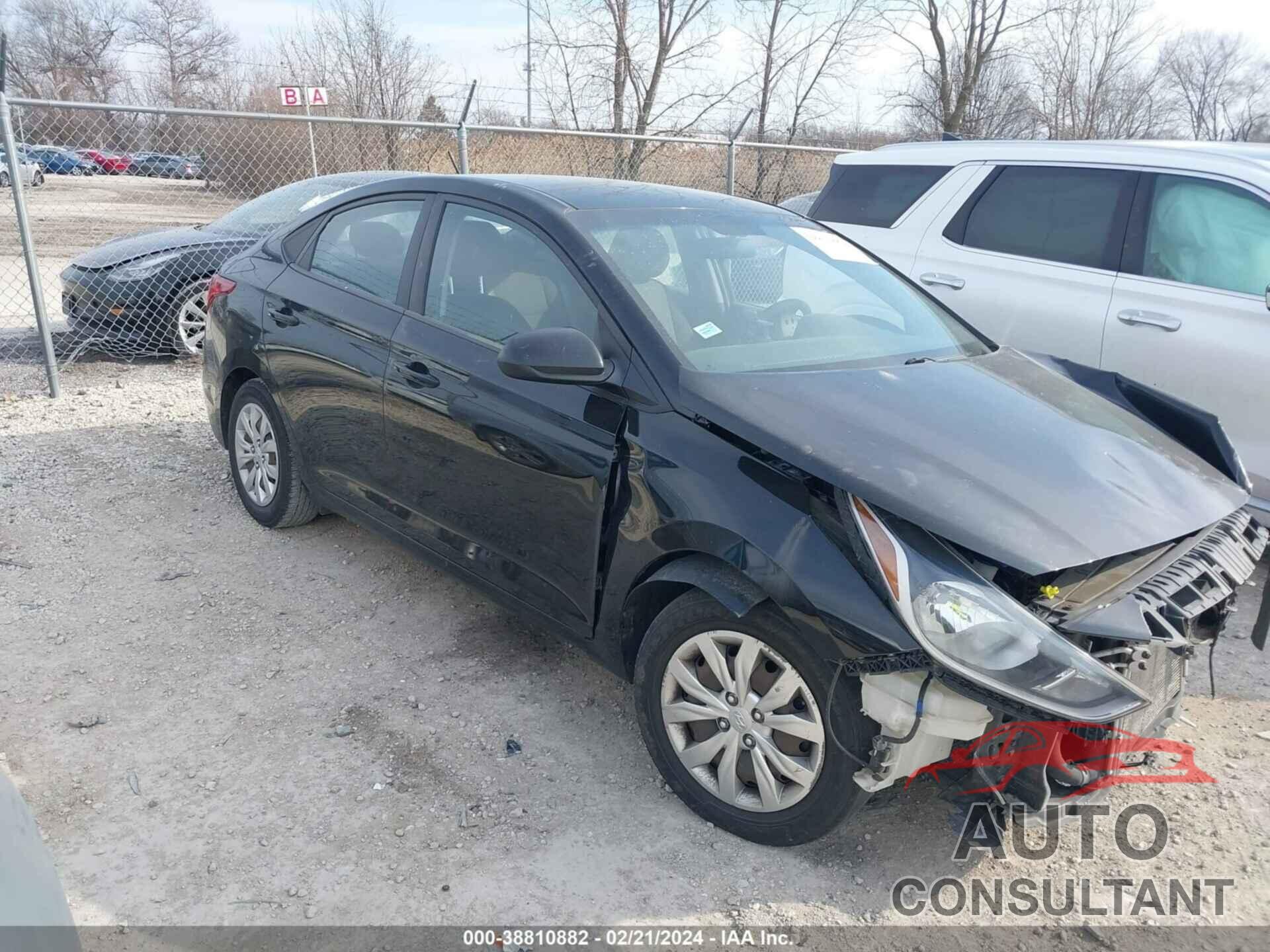 HYUNDAI ACCENT 2018 - 3KPC24A38JE025907