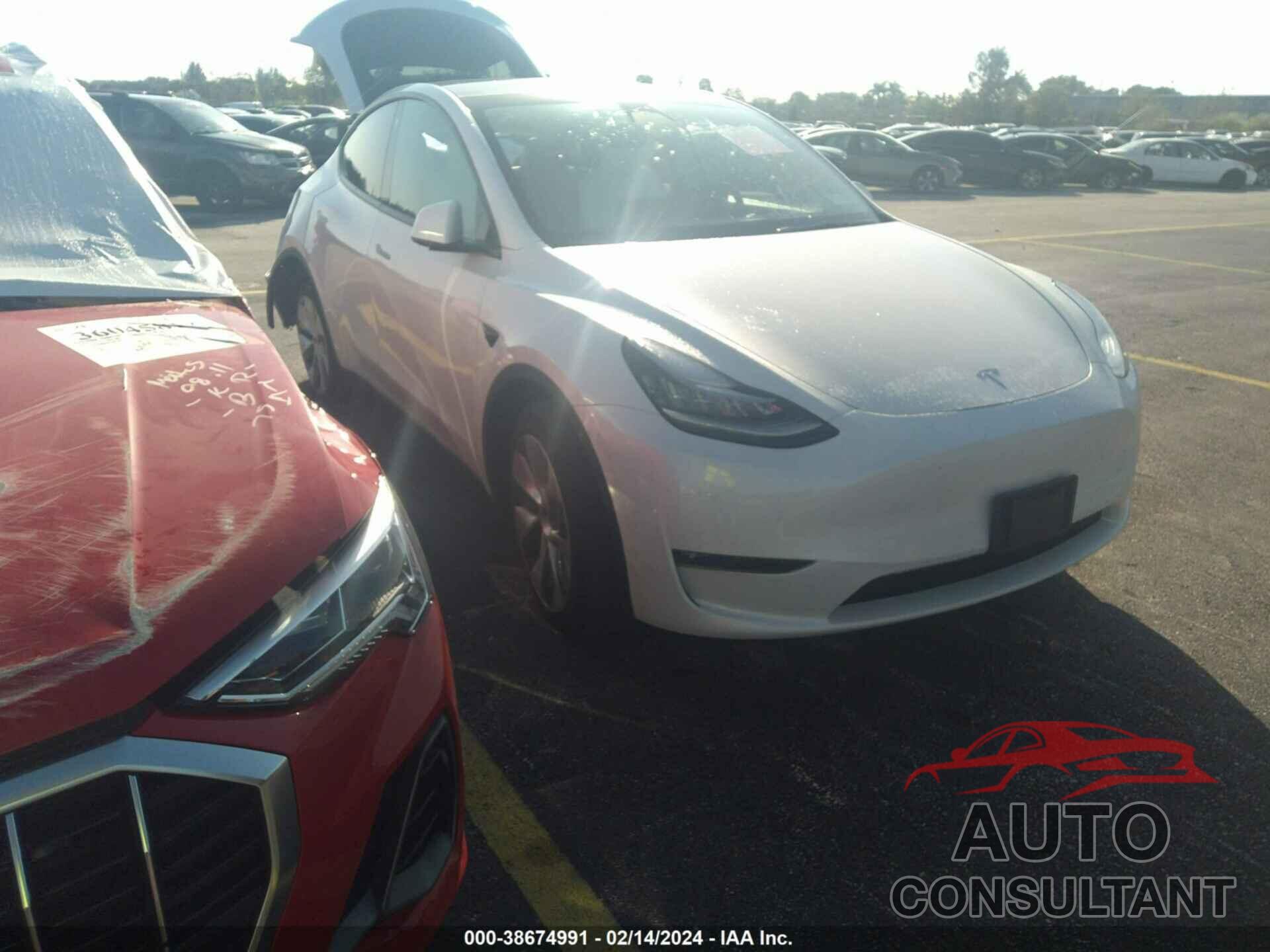 TESLA MODEL Y 2023 - 7SAYGAEE3PF603077