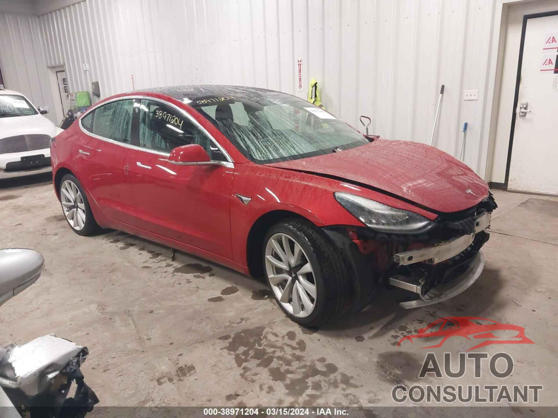 TESLA MODEL 3 2019 - 5YJ3E1EB1KF194508