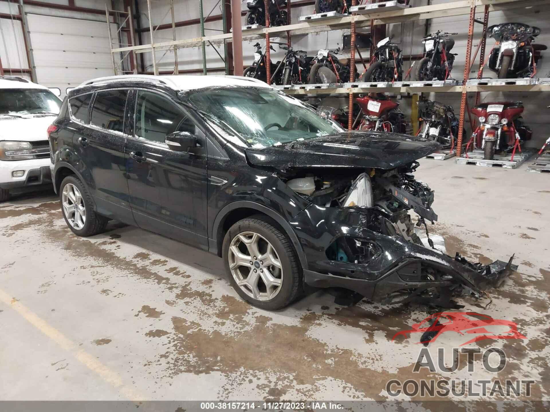 FORD ESCAPE 2019 - 1FMCU9J93KUA24030