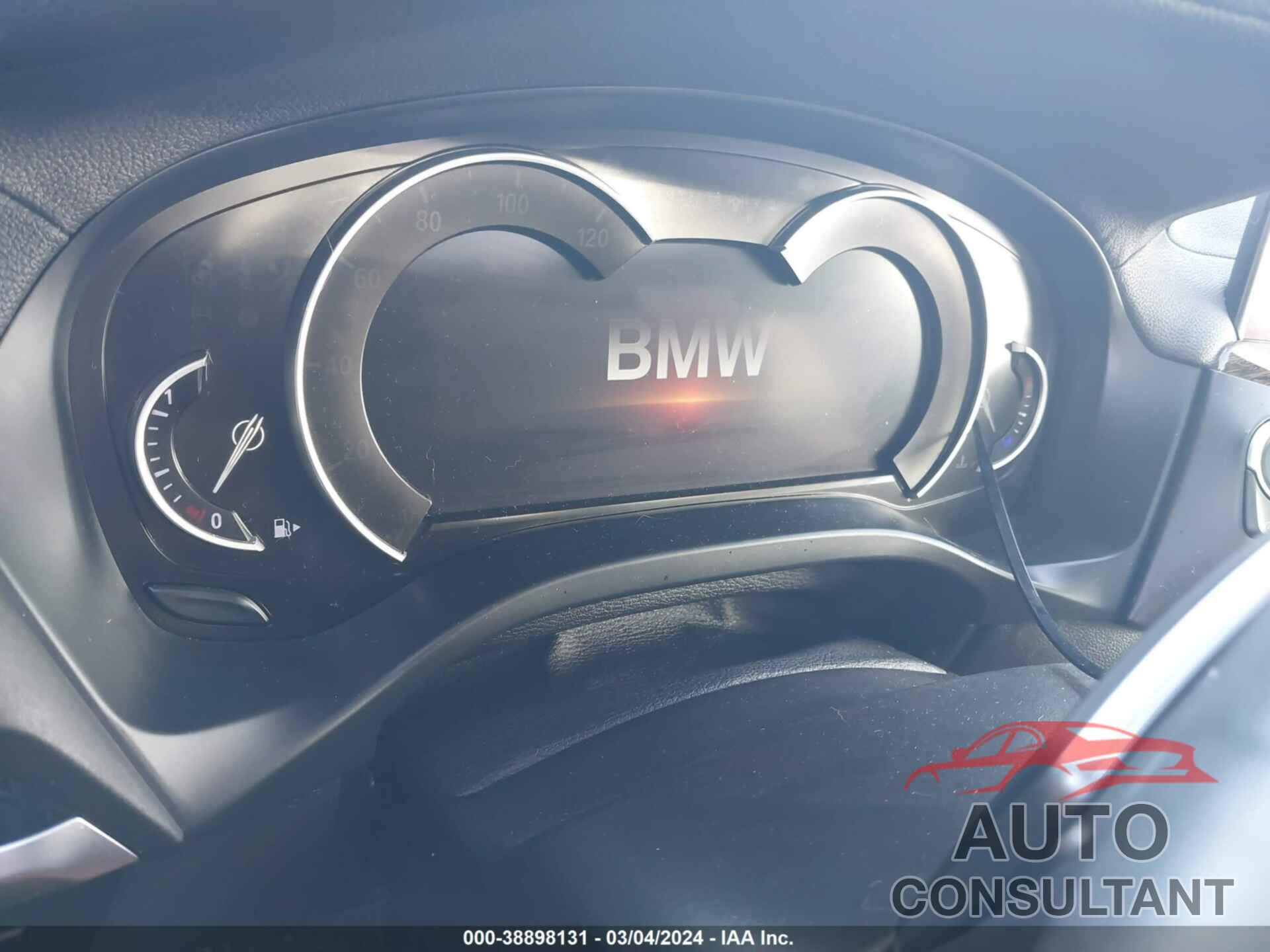 BMW X4 2019 - 5UXUJ5C56KLJ63531
