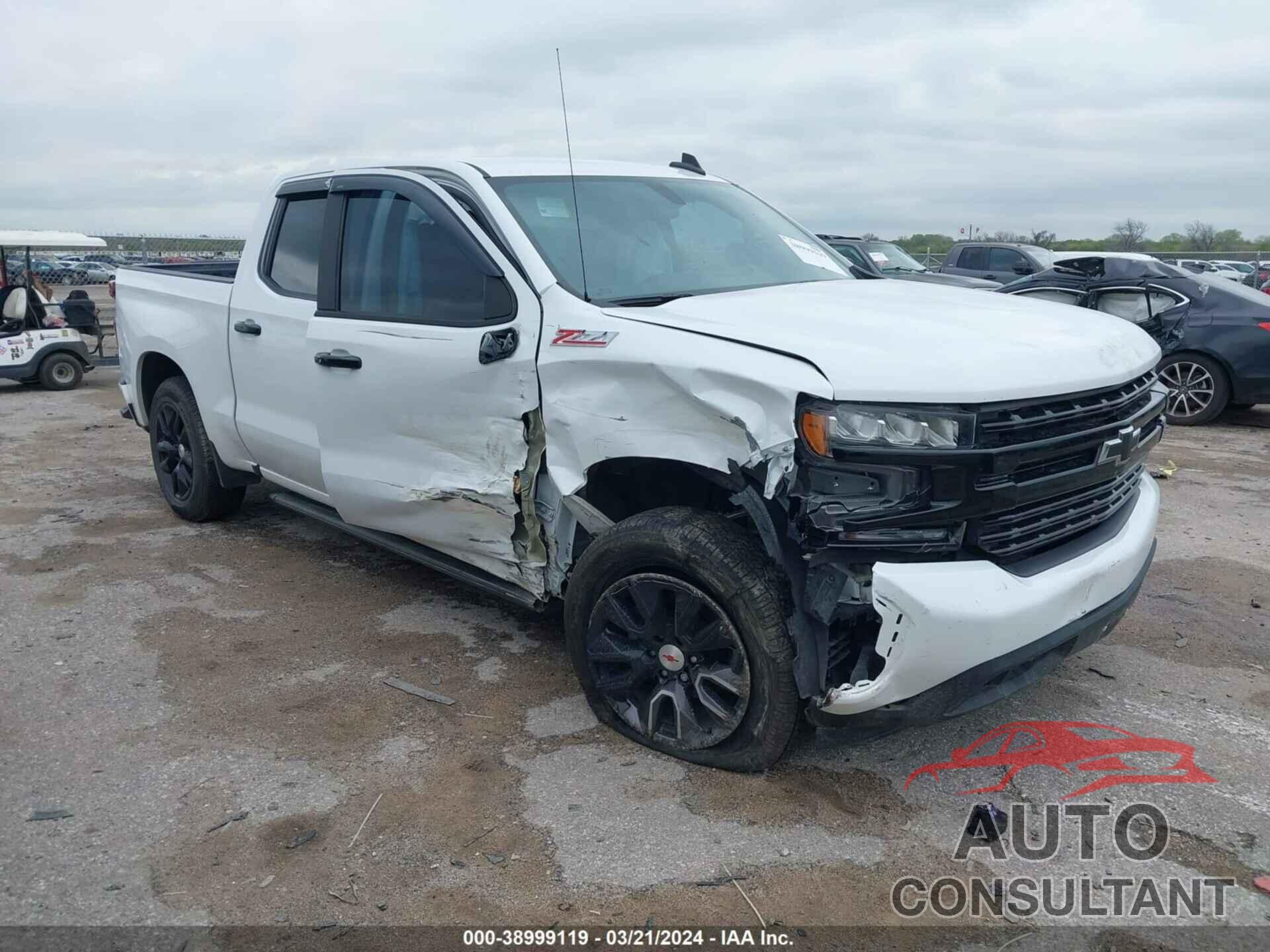 CHEVROLET SILVERADO 1500 2021 - 3GCUYEED7MG381091