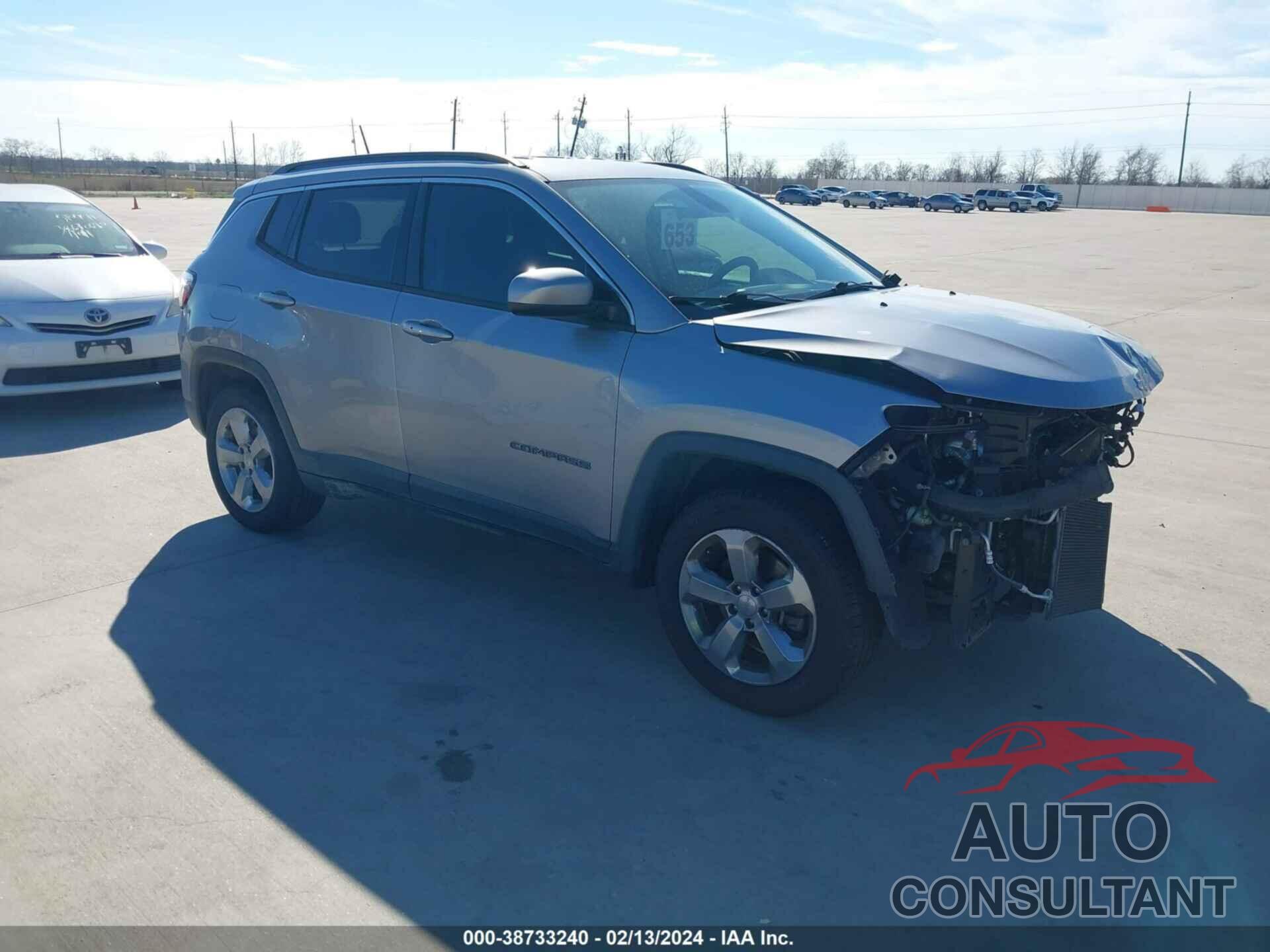 JEEP COMPASS 2018 - 3C4NJCBB0JT267985