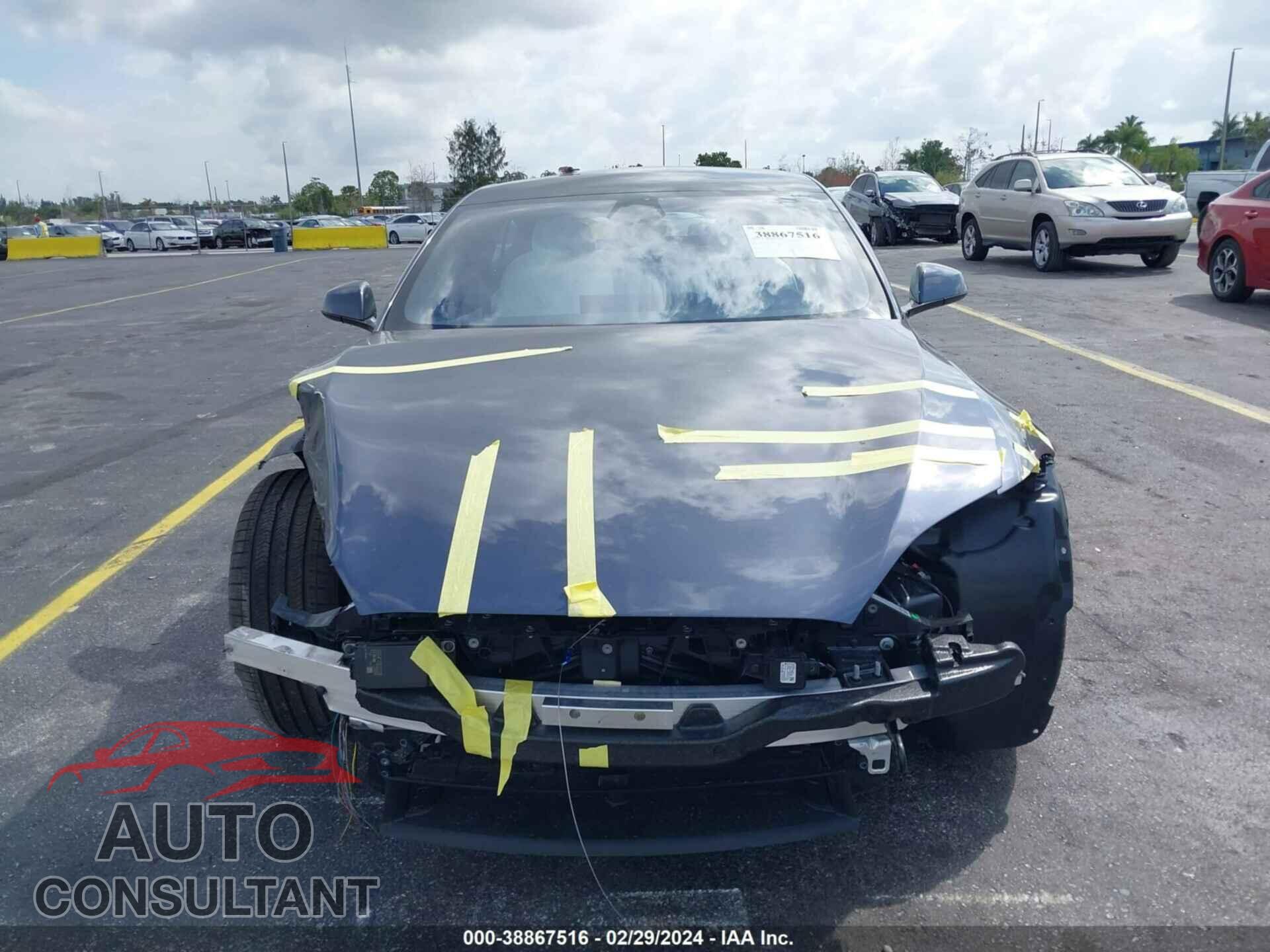 TESLA MODEL S 2023 - 5YJSA1E54PF521783