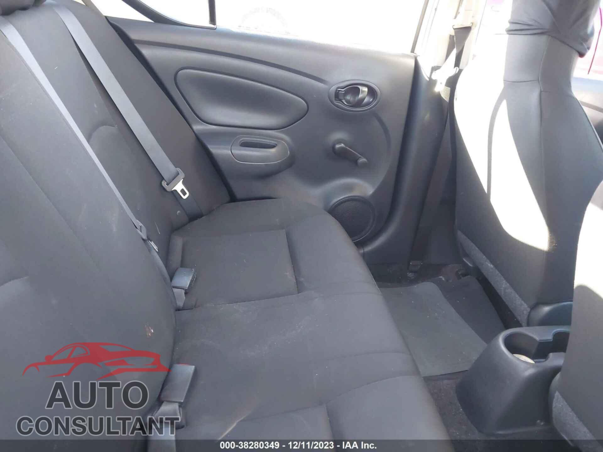 NISSAN VERSA 2017 - 3N1CN7AP3HL886142