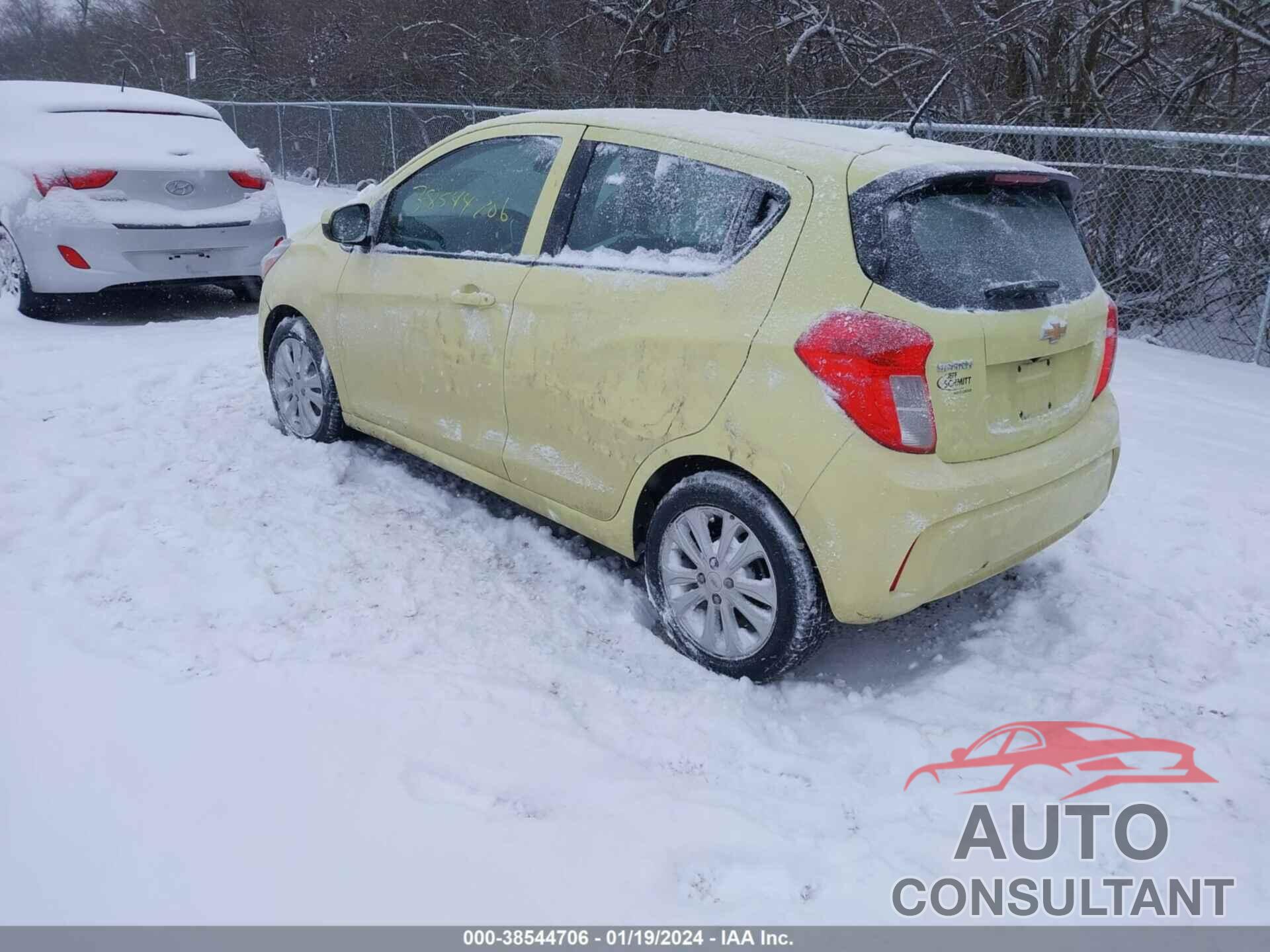 CHEVROLET SPARK 2018 - KL8CD6SA3JC422282