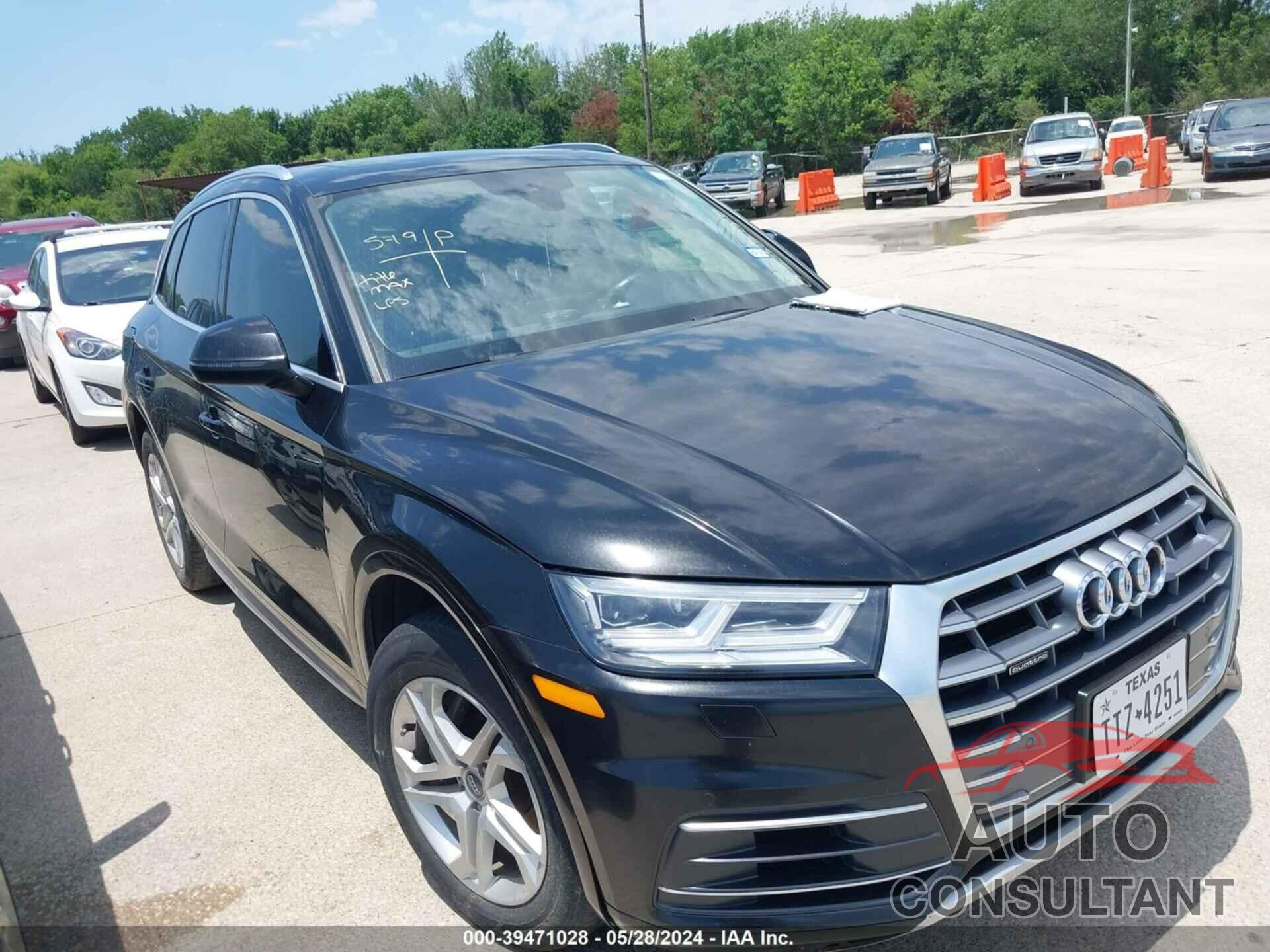 AUDI Q5 2018 - WA1BNAFY9J2233226