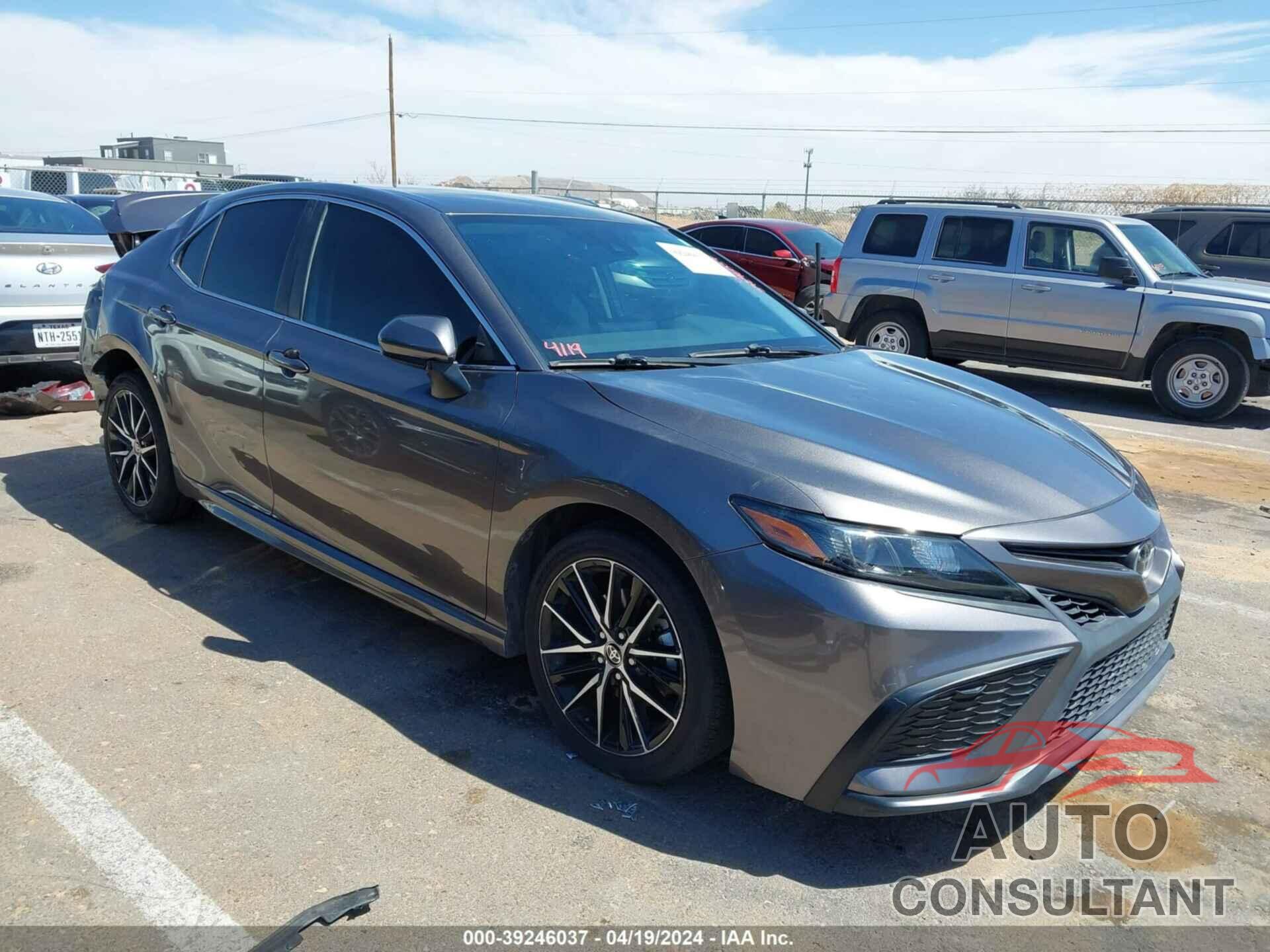 TOYOTA CAMRY 2021 - 4T1G11AK4MU463383