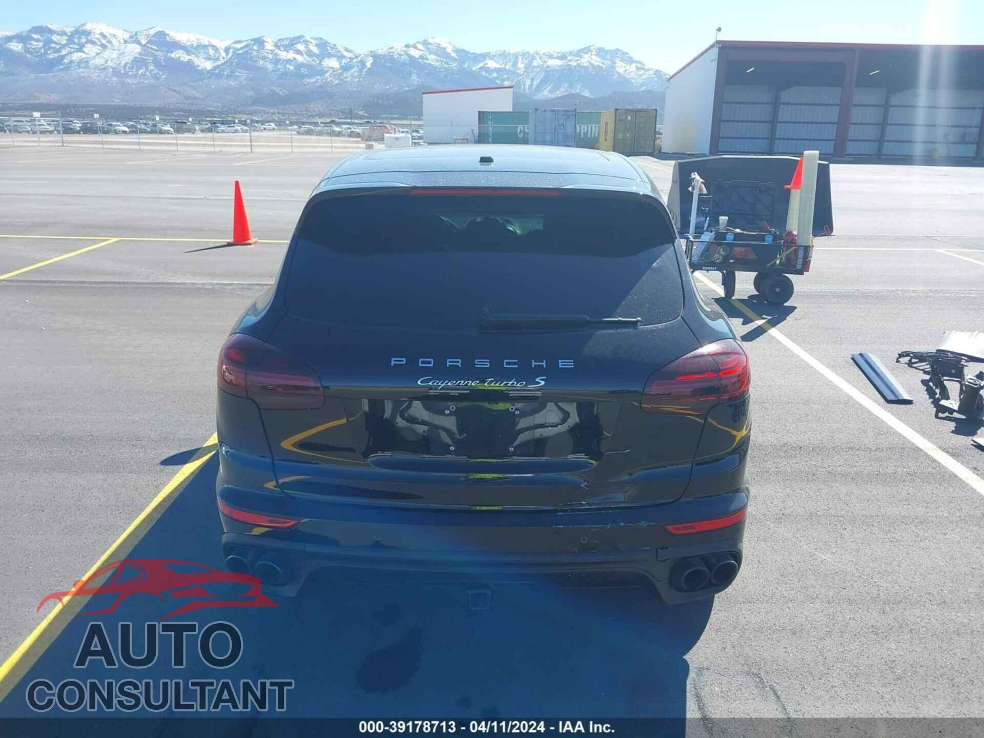 PORSCHE CAYENNE 2016 - WP1AC2A2XGLA86139