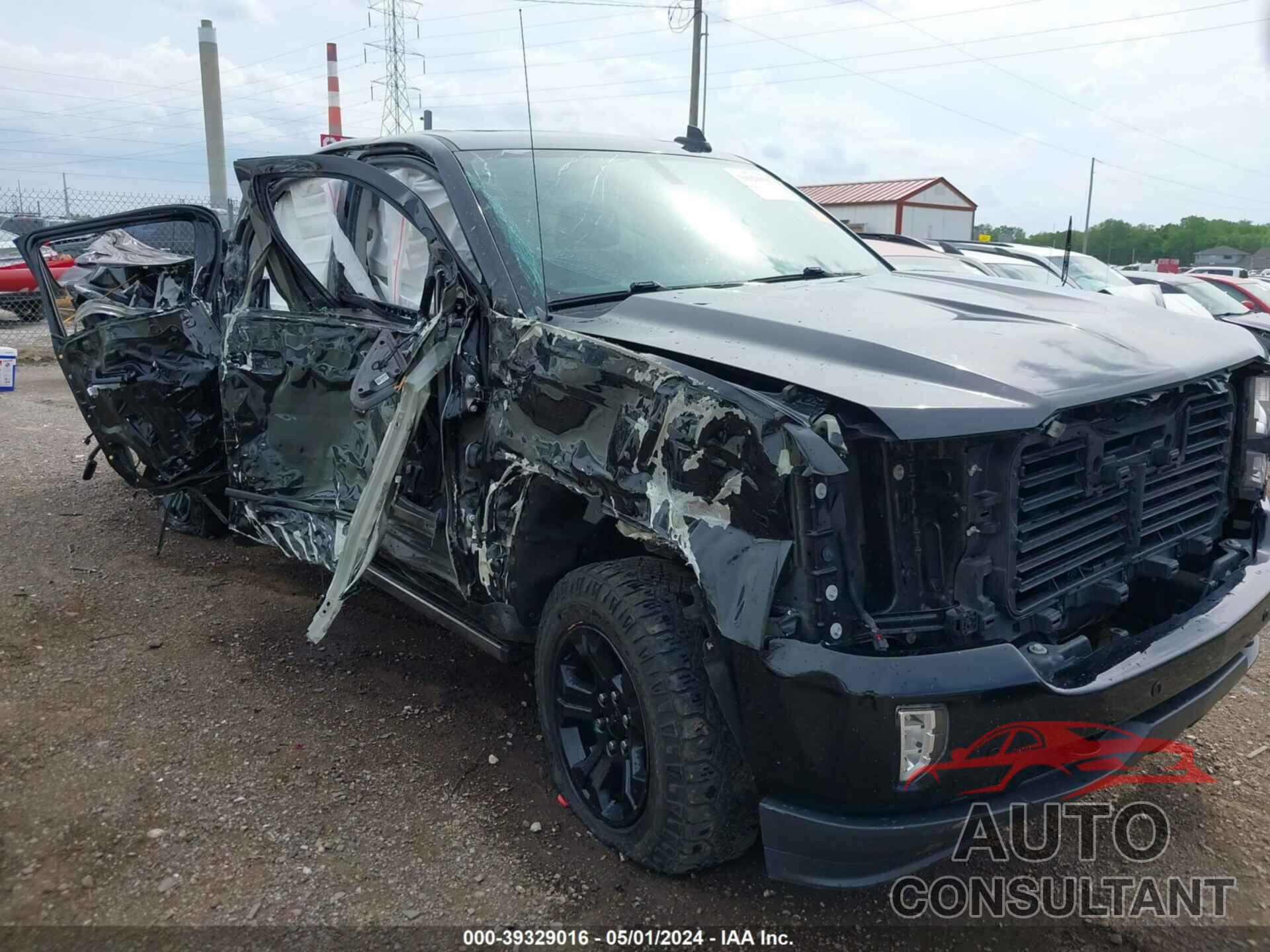 CHEVROLET SILVERADO 1500 2018 - 3GCUKSEC4JG610331