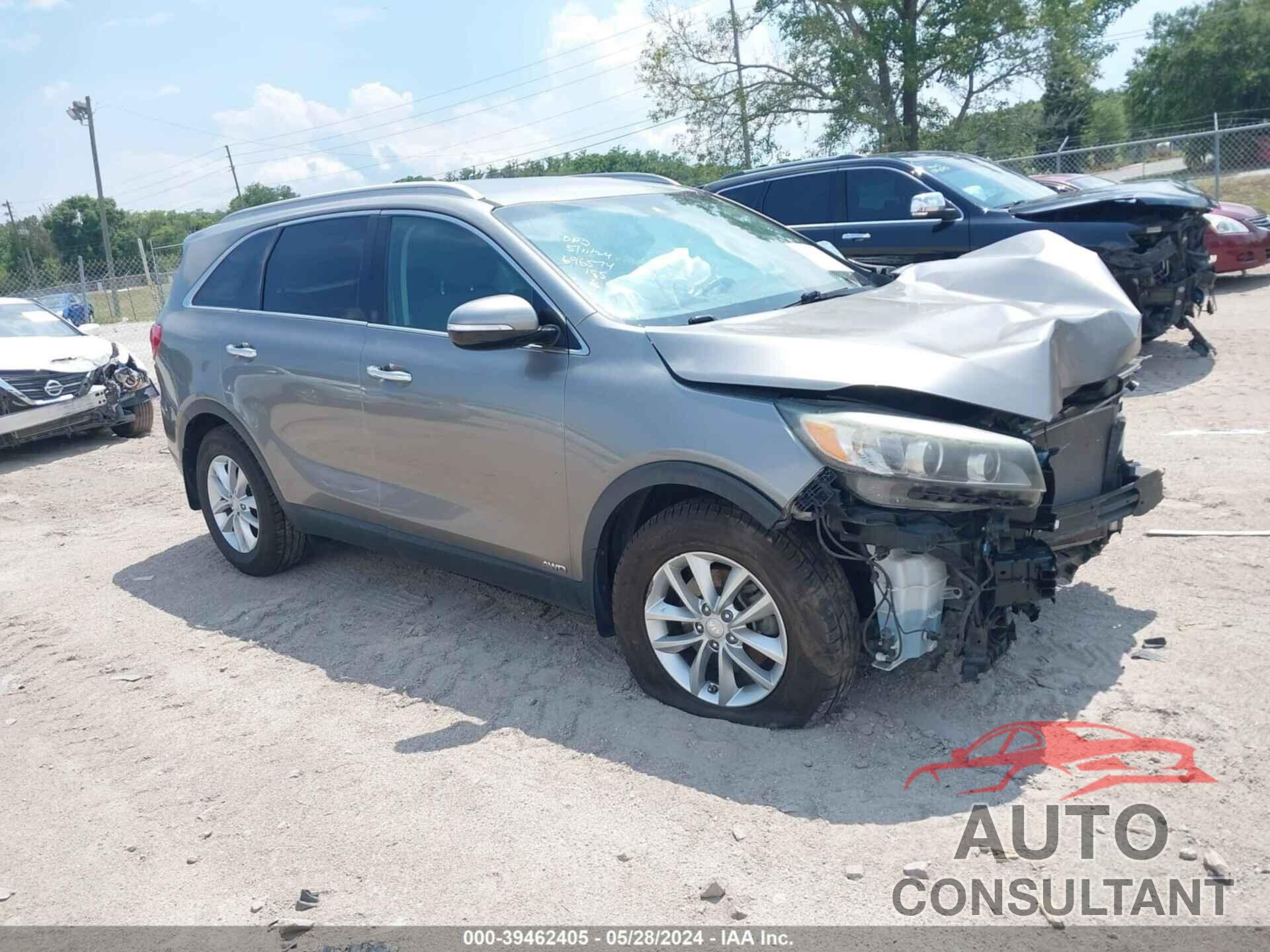 KIA SORENTO 2017 - 5XYPGDA39HG290643