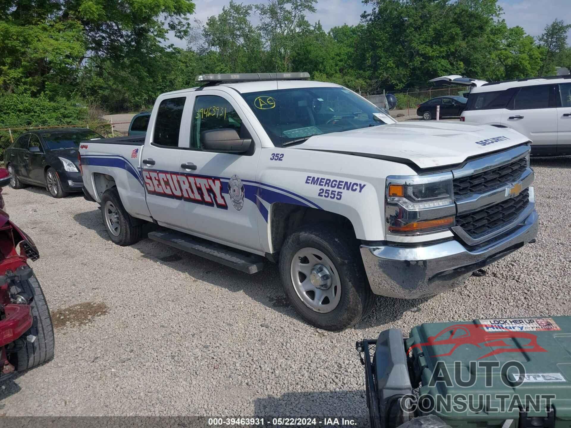 CHEVROLET SILVERADO 1500 2018 - 1GCVKNEH1JZ100293