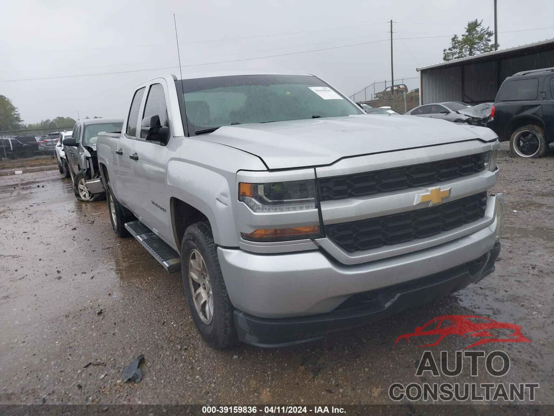 CHEVROLET SILVERADO 1500 2017 - 1GCRCPEH5HZ284321