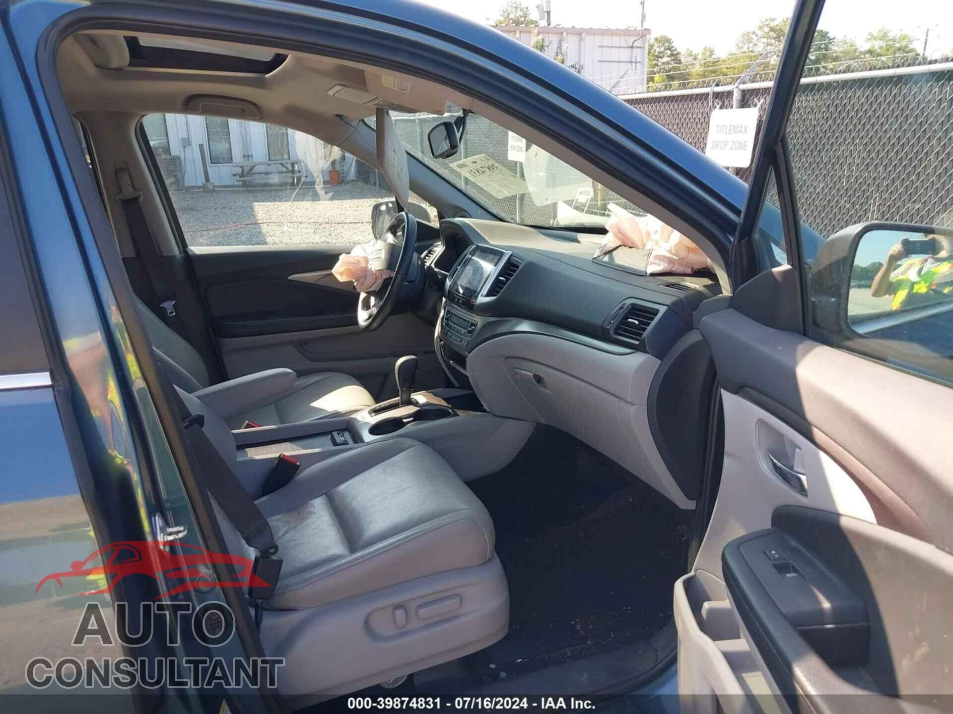 HONDA PILOT 2016 - 5FNYF5H54GB016275