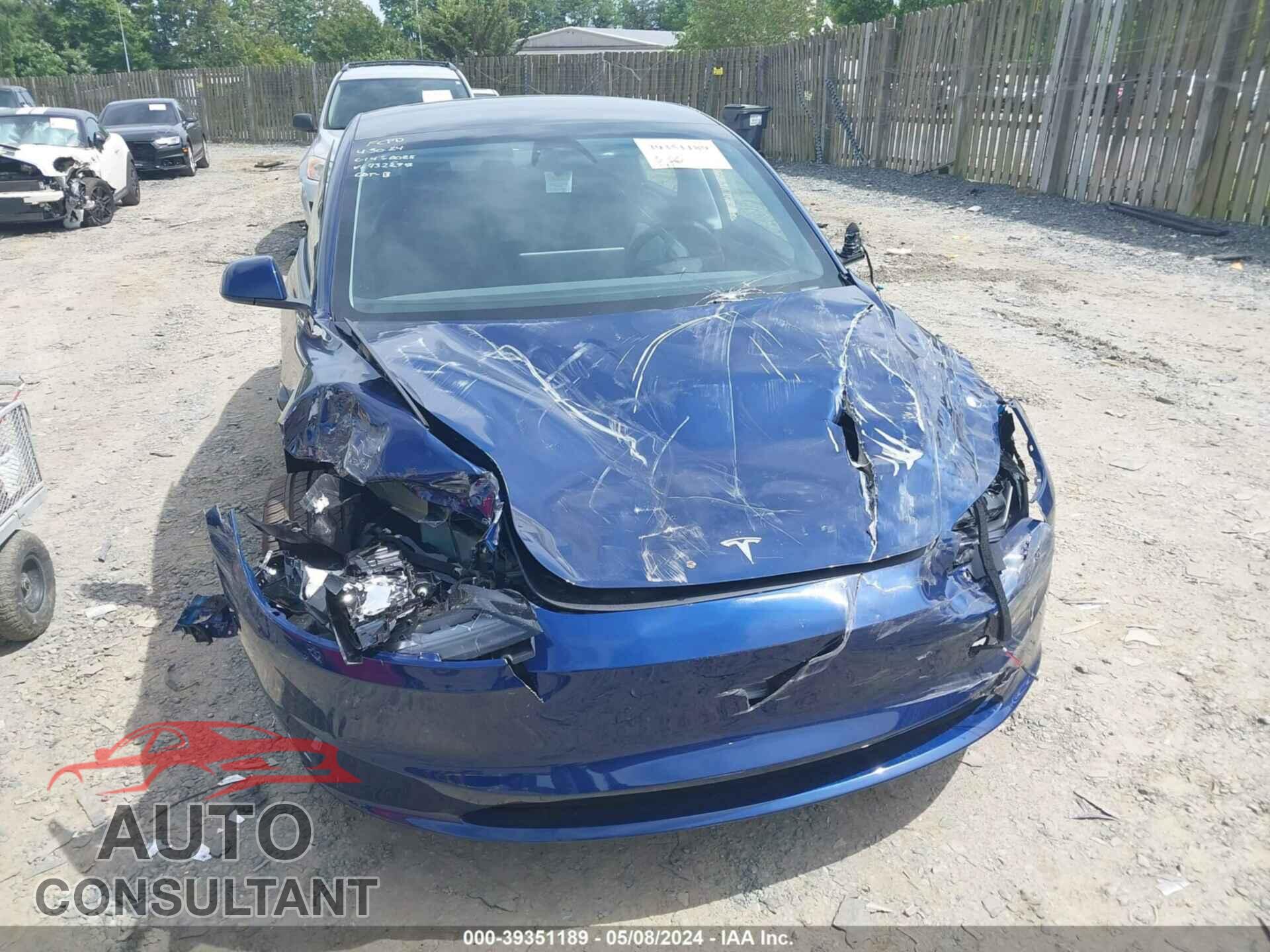 TESLA MODEL 3 2024 - 5YJ3E1EA8RF732297
