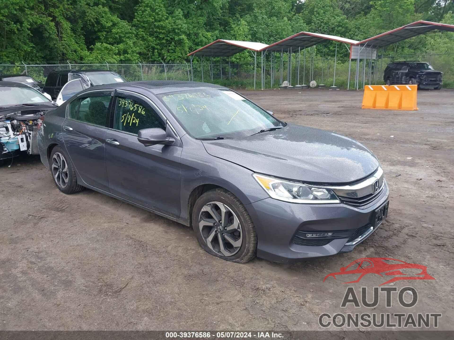 HONDA ACCORD 2017 - 1HGCR3F84HA044463