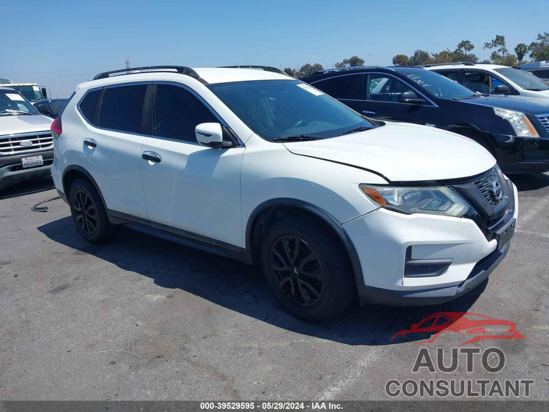 NISSAN ROGUE 2017 - 5N1AT2MT2HC817004