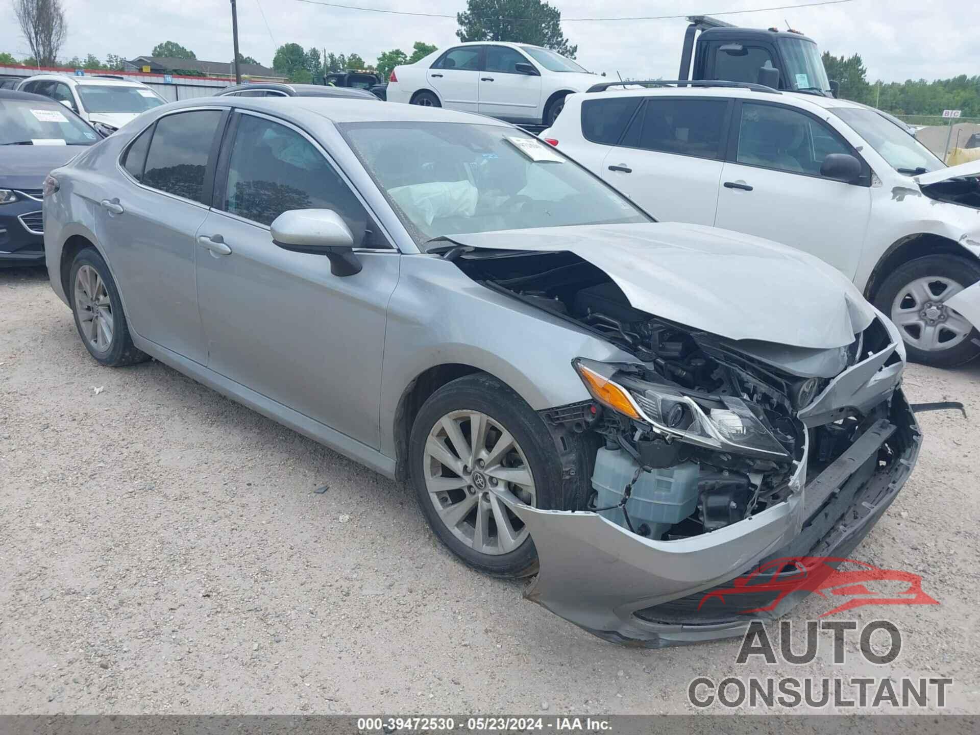 TOYOTA CAMRY 2022 - 4T1C11AKXNU629633