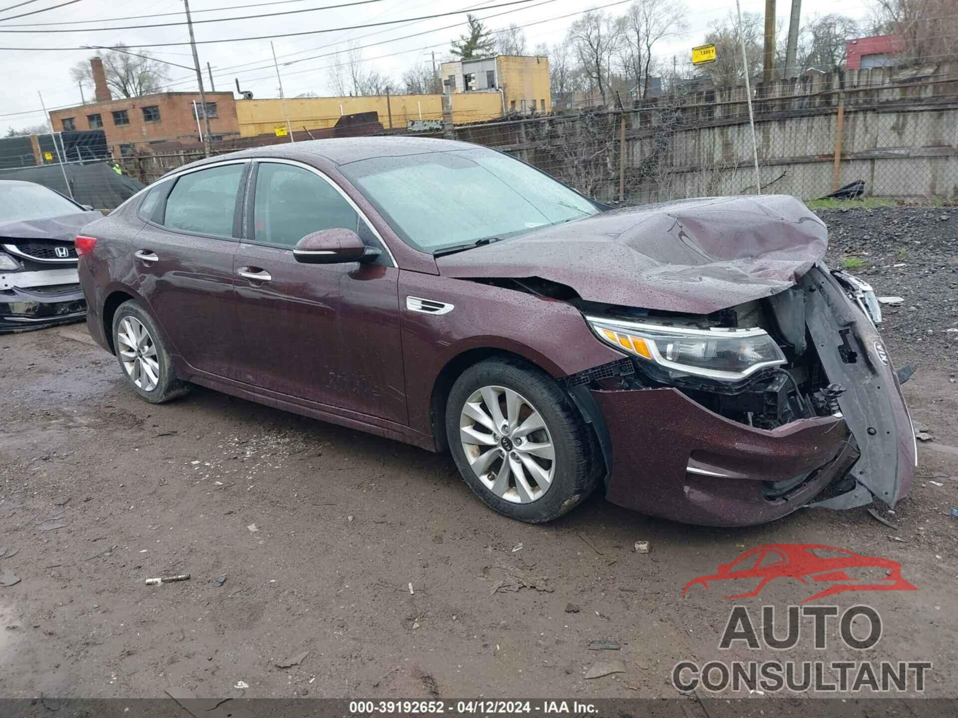 KIA OPTIMA 2018 - 5XXGT4L35JG259151