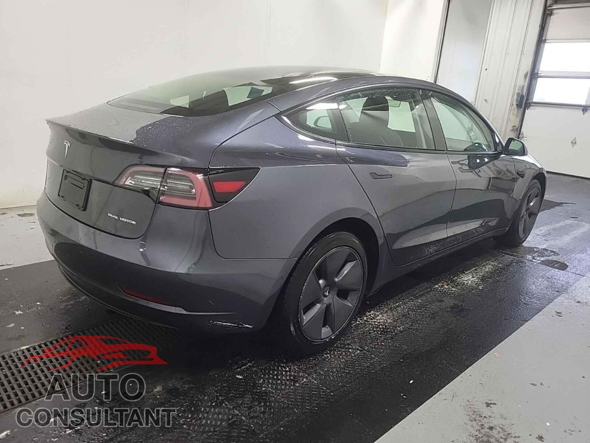 TESLA MODEL 3 2022 - 5YJ3E1EB3NF163068