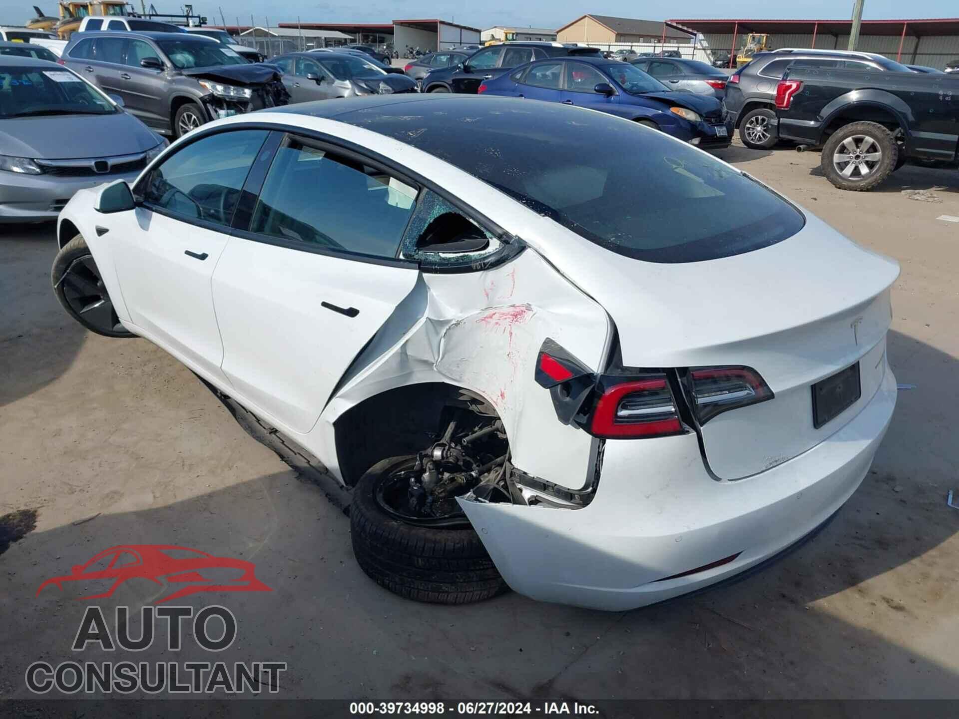 TESLA MODEL 3 2021 - 5YJ3E1EB3MF849402