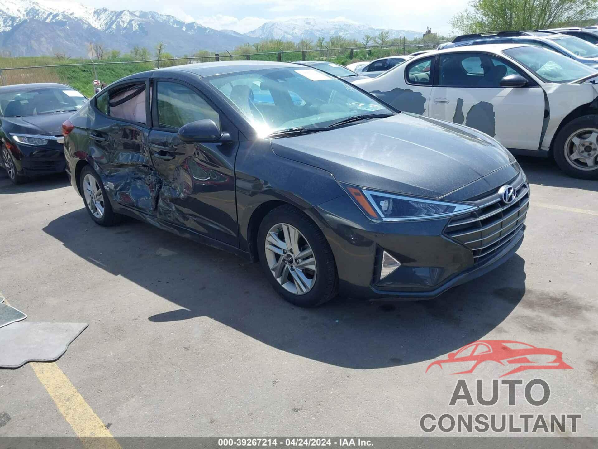 HYUNDAI ELANTRA 2020 - 5NPD84LF7LH564298