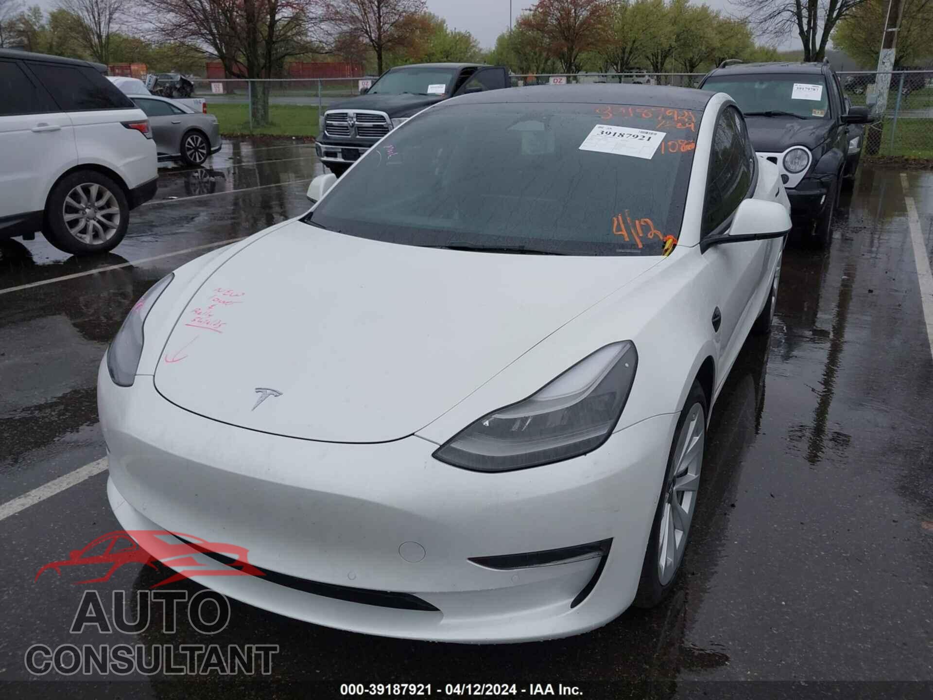 TESLA MODEL 3 2022 - 5YJ3E1EB6NF268364