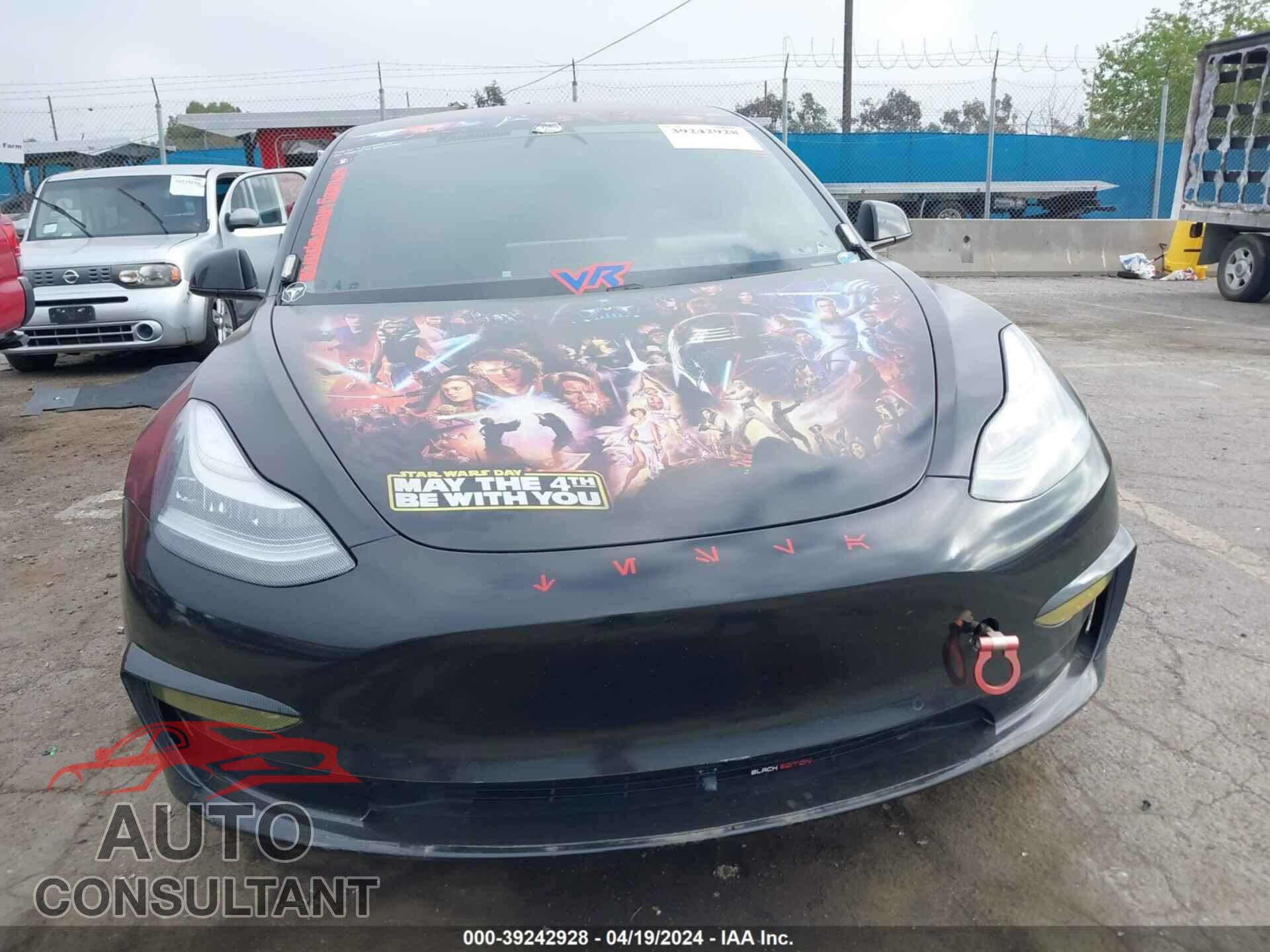 TESLA MODEL 3 2018 - 5YJ3E1EA6JF159307