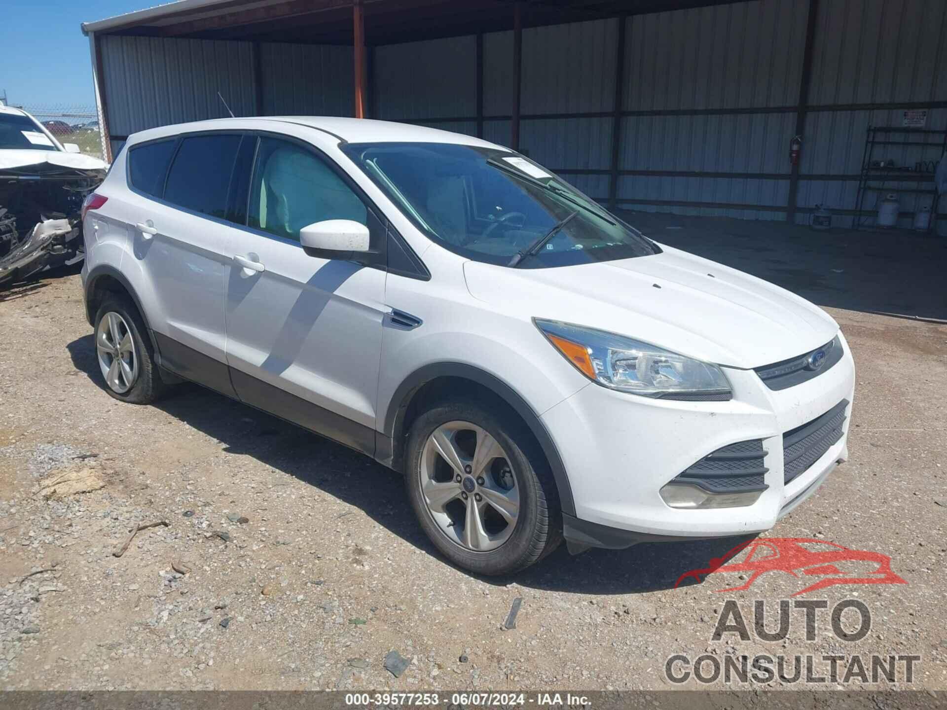 FORD ESCAPE 2016 - 1FMCU0G79GUC19736