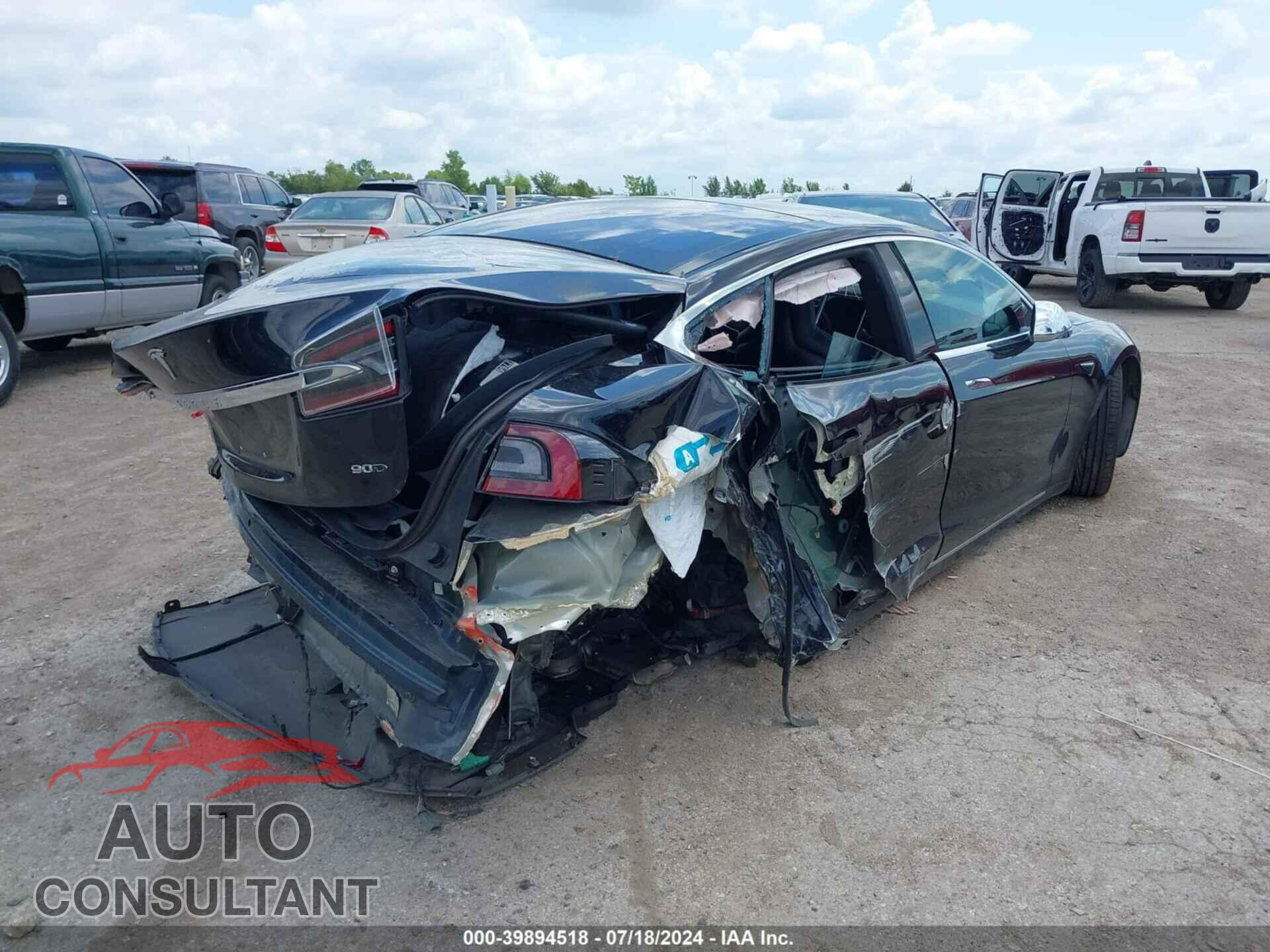 TESLA MODEL S 2016 - 5YJSA1E24GF162201