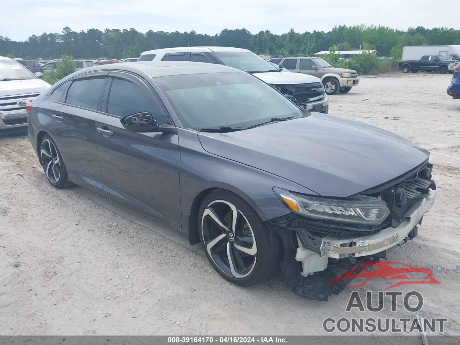 HONDA ACCORD 2018 - 1HGCV2F33JA039335