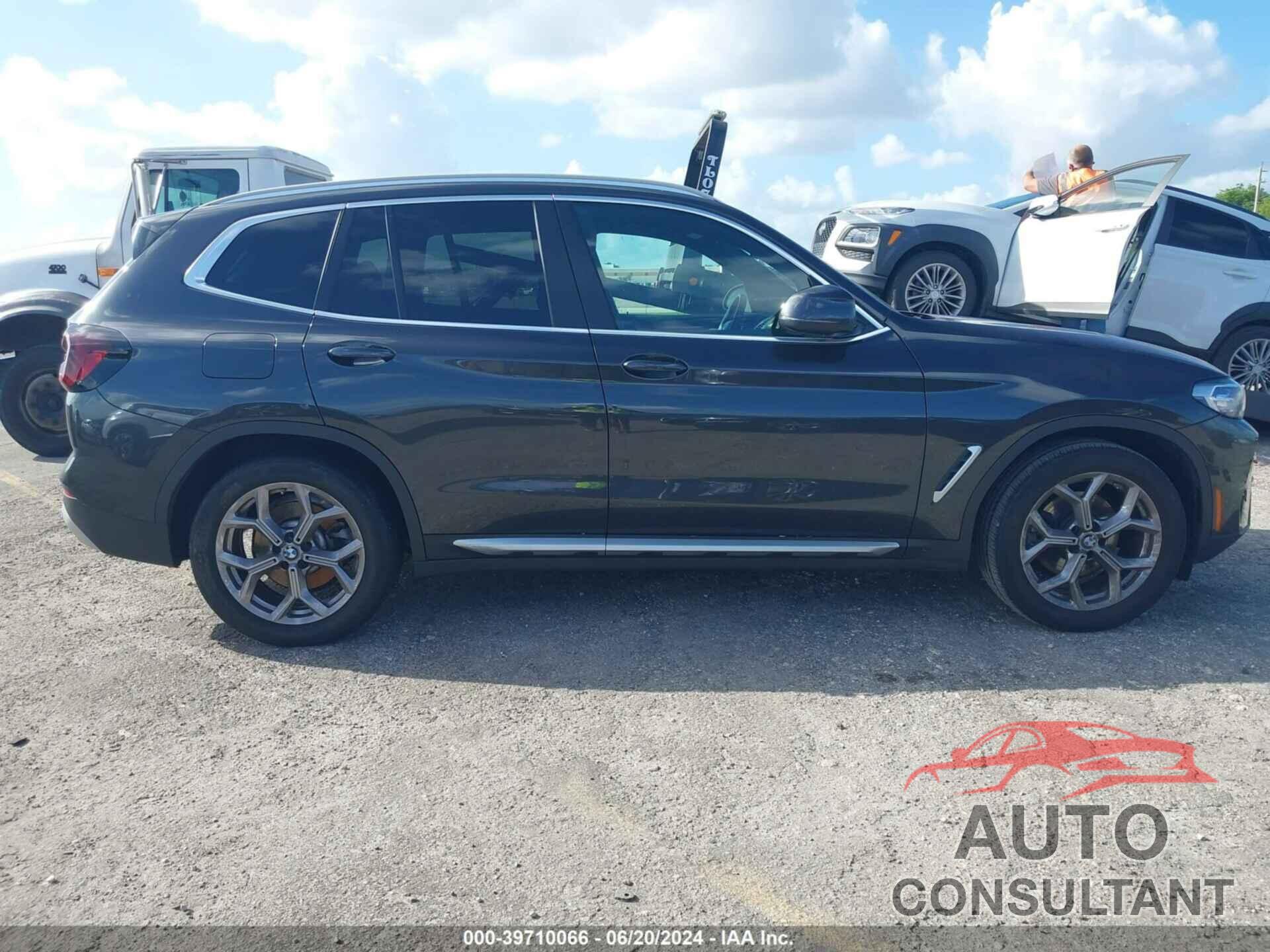 BMW X3 2022 - 5UX43DP06N9M96638