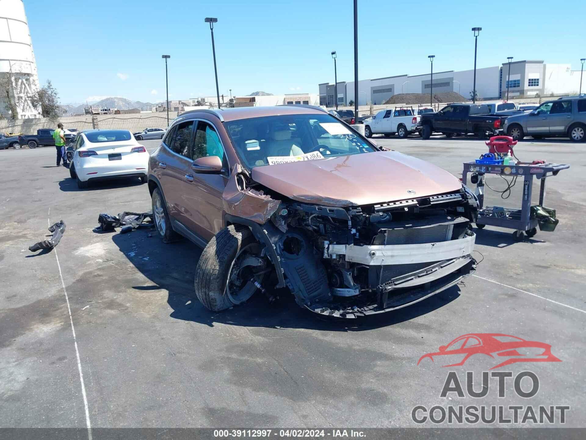 MERCEDES-BENZ GLA 250 2022 - W1N4N4GB6NJ396074