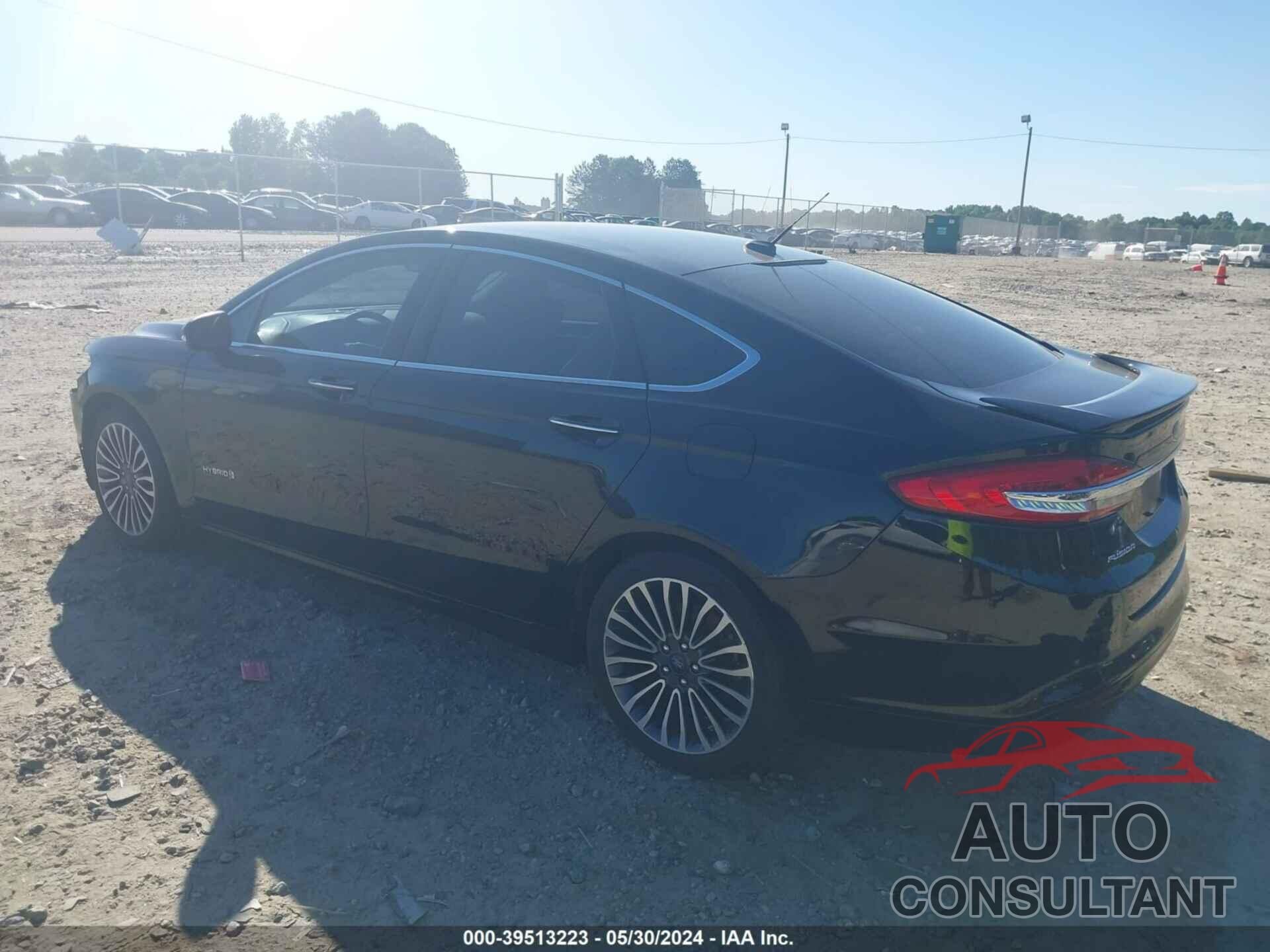 FORD FUSION HYBRID 2018 - 3FA6P0RU0JR226915