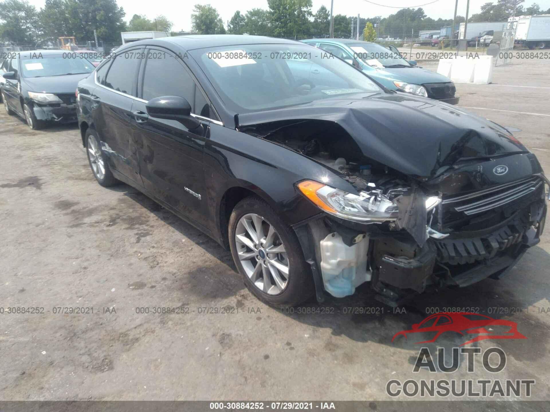 FORD FUSION 2017 - 3FA6P0LU0HR224004