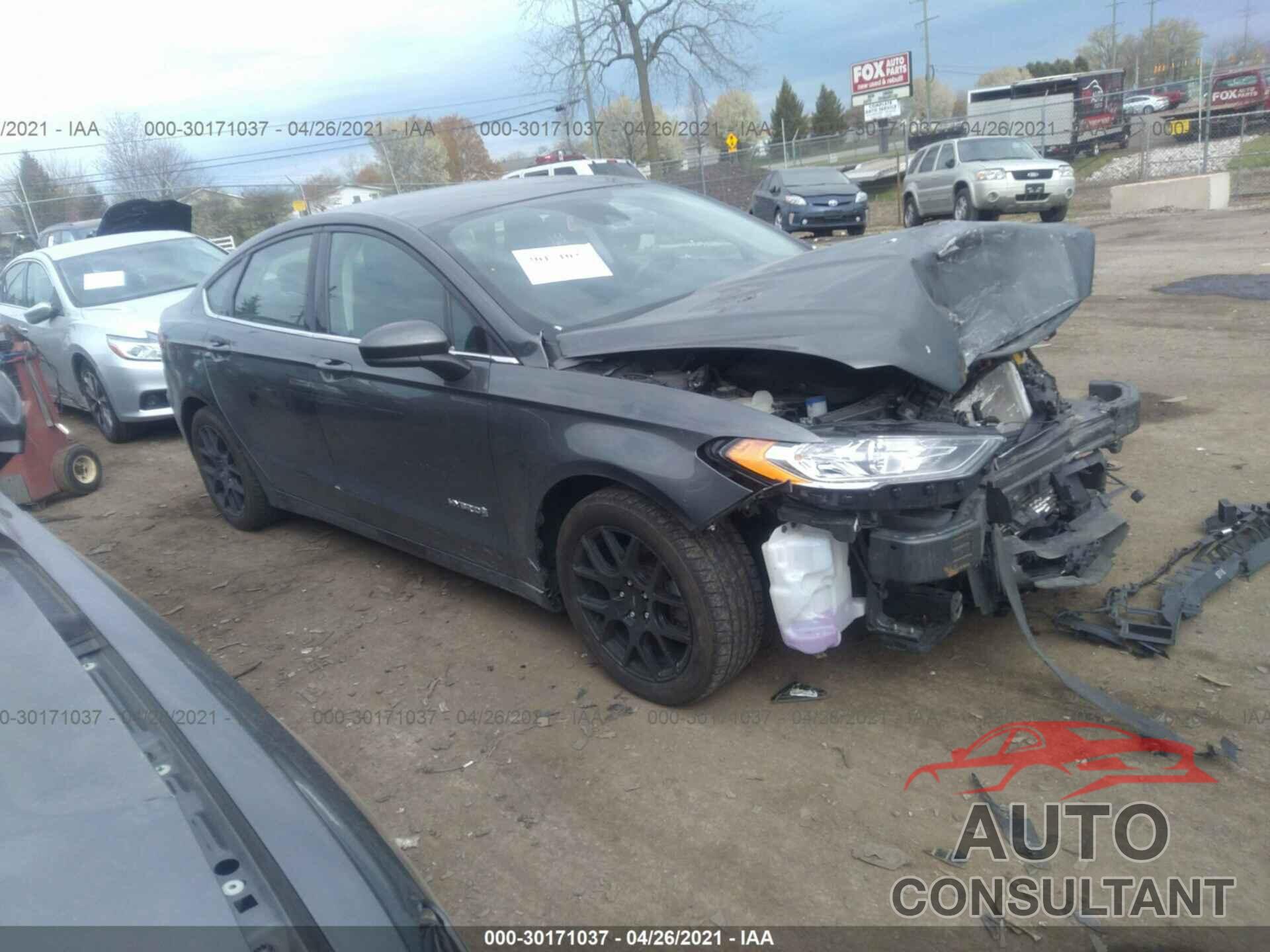 FORD FUSION HYBRID 2019 - 3FA6P0LU1KR140412