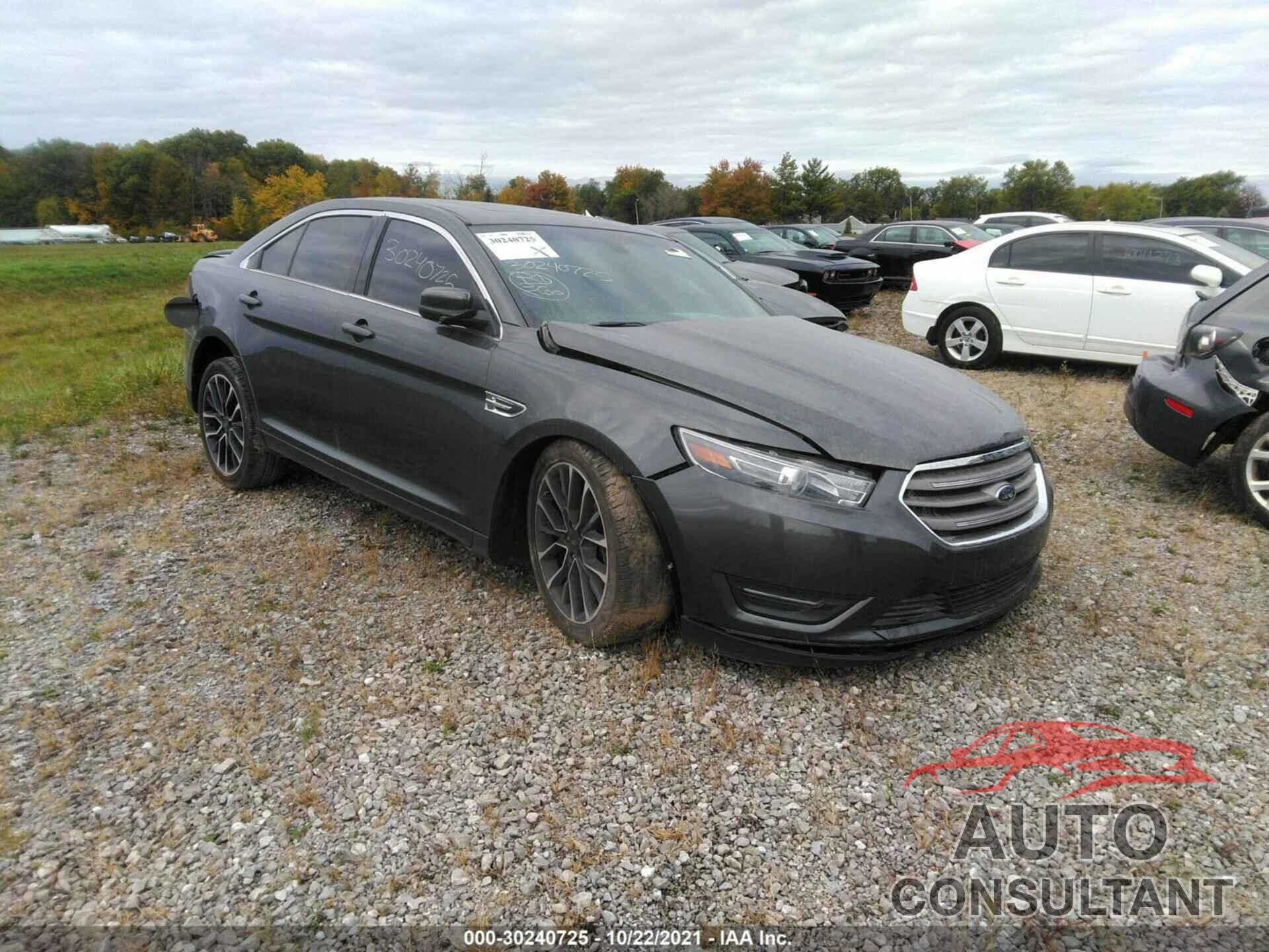 FORD TAURUS 2017 - 1FAHP2E92HG142926