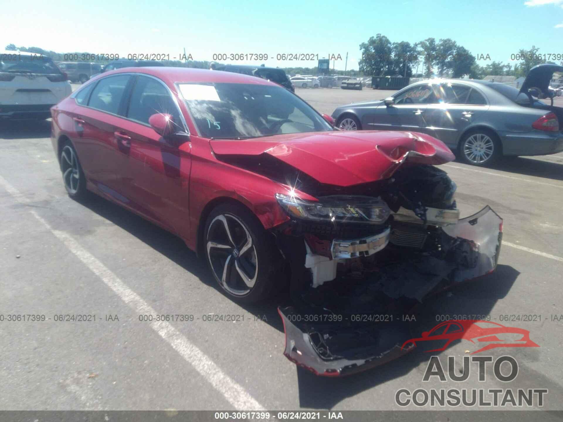 HONDA ACCORD SEDAN 2018 - 1HGCV1F34JA135551