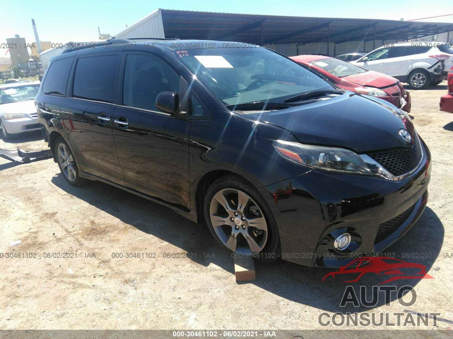 TOYOTA SIENNA 2016 - 5TDXK3DC1GS700146