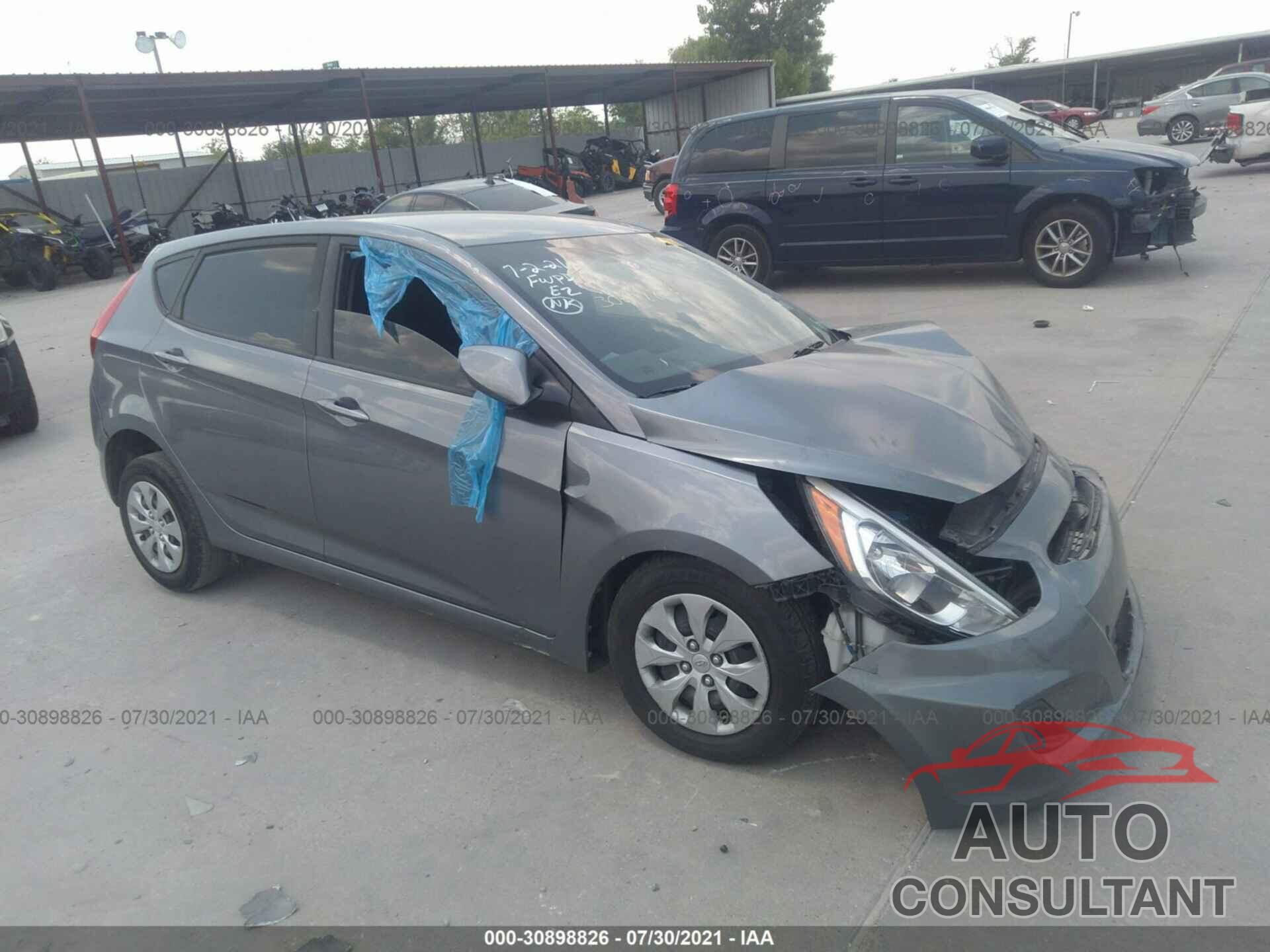 HYUNDAI ACCENT 2017 - KMHCT5AE8HU320243