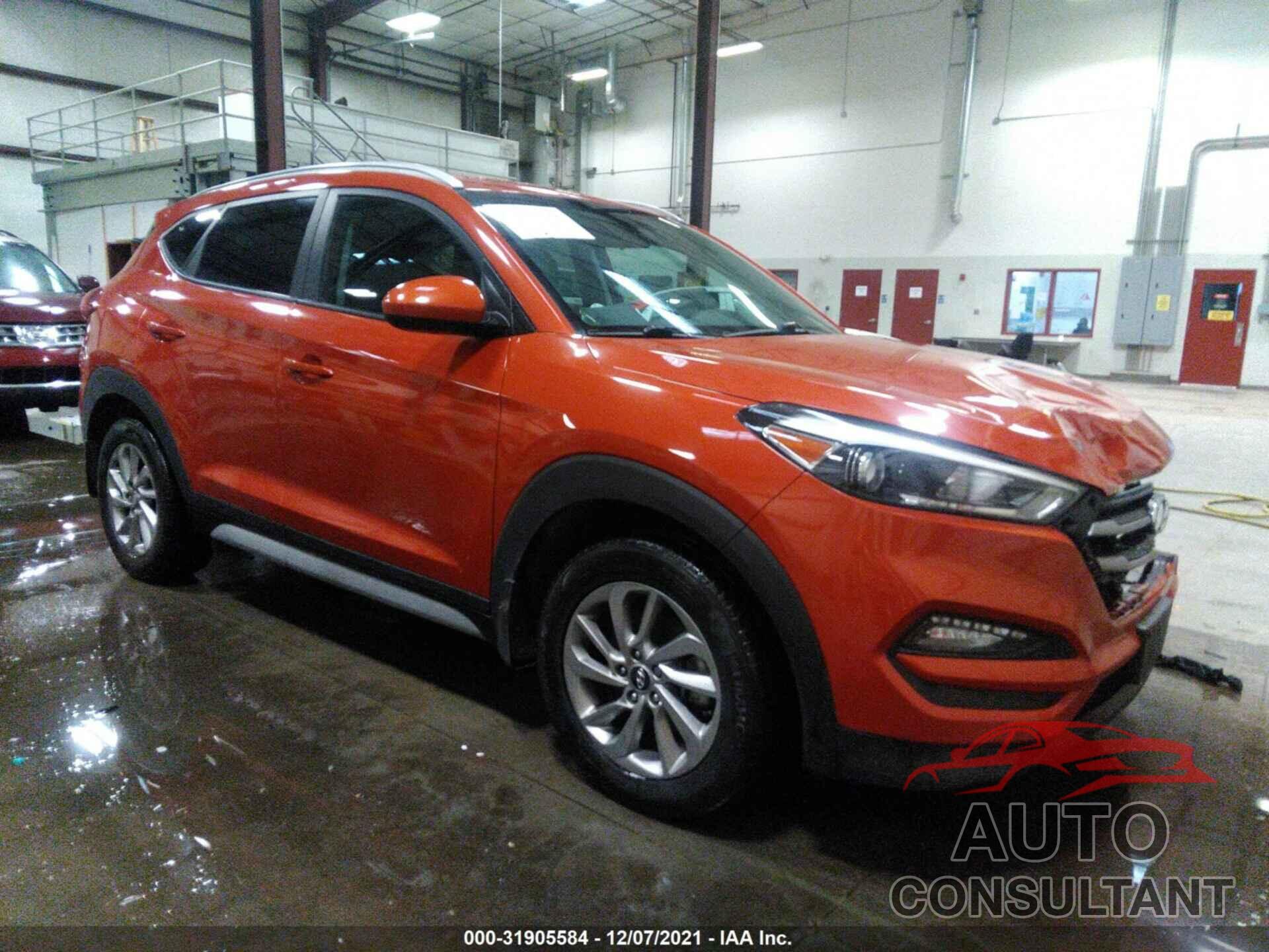 HYUNDAI TUCSON 2018 - KM8J3CA41JU606010